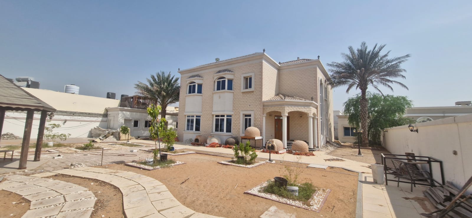 5 BEDROOM & HALL VILLA | BEAUTIFUL VILLA | PRIME LOCATION | FULLY RENOVATED