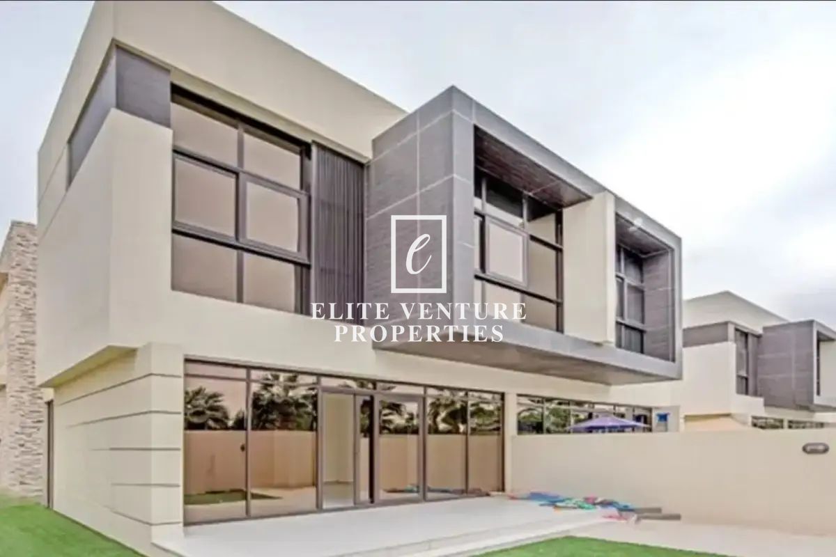 Modern Villa | Stylish 4BR | Golf Course Community