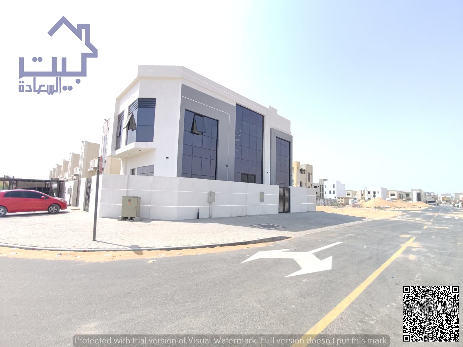 For rent: Corner villa on the corner of two streets in Al Helio 2 area, first resident, exceptional location, distinctive personal finishing and moder
