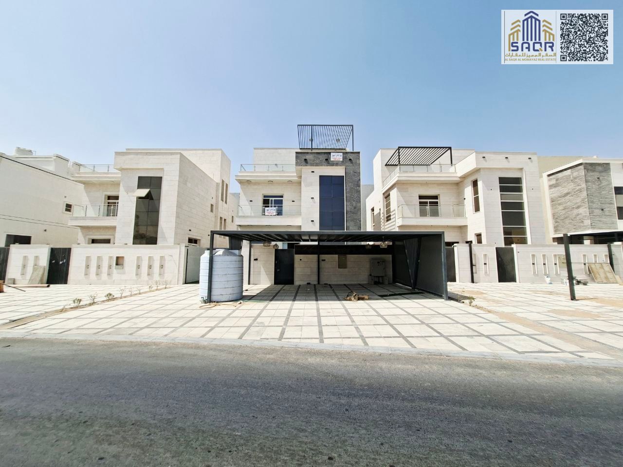 *Modern villa, including water, electricity, air conditioning, and registration fees / Freehold for all nationalities / Easy bank financing