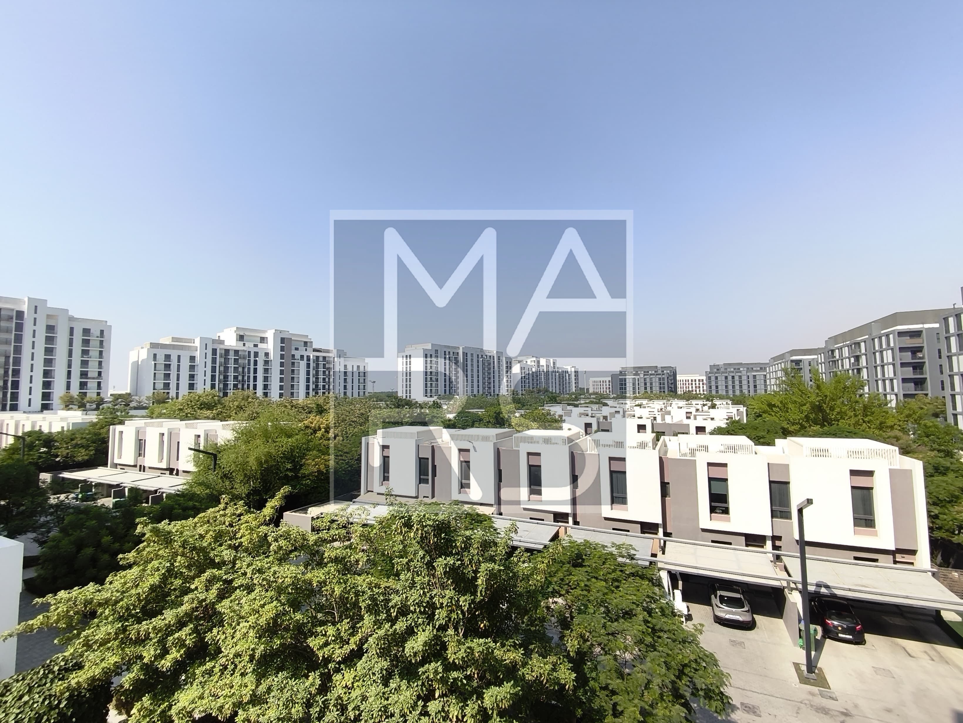 Luxurious// Hot Deal // Ready to Move