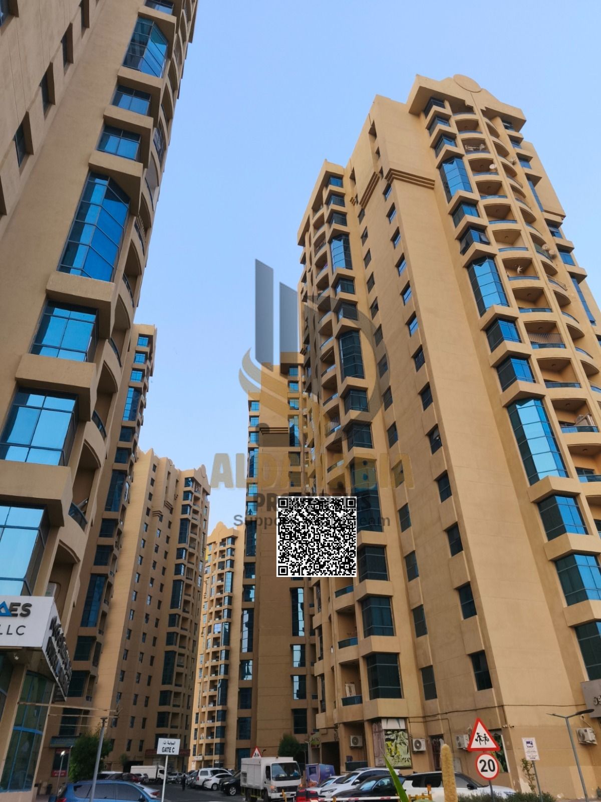Apartment for Sale – Al Khor Tower, Ajman A great opportunity to own a spacious apartment in one of Ajman’s well-known towers. The apartment con