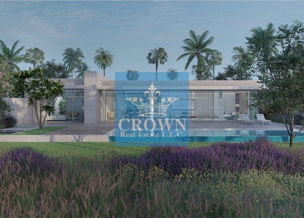 Fabulous Beach/Sea front Ultra Luxury 5 Bedroom Hall Mansion, true quiet luxury in Al Zorah Ajman