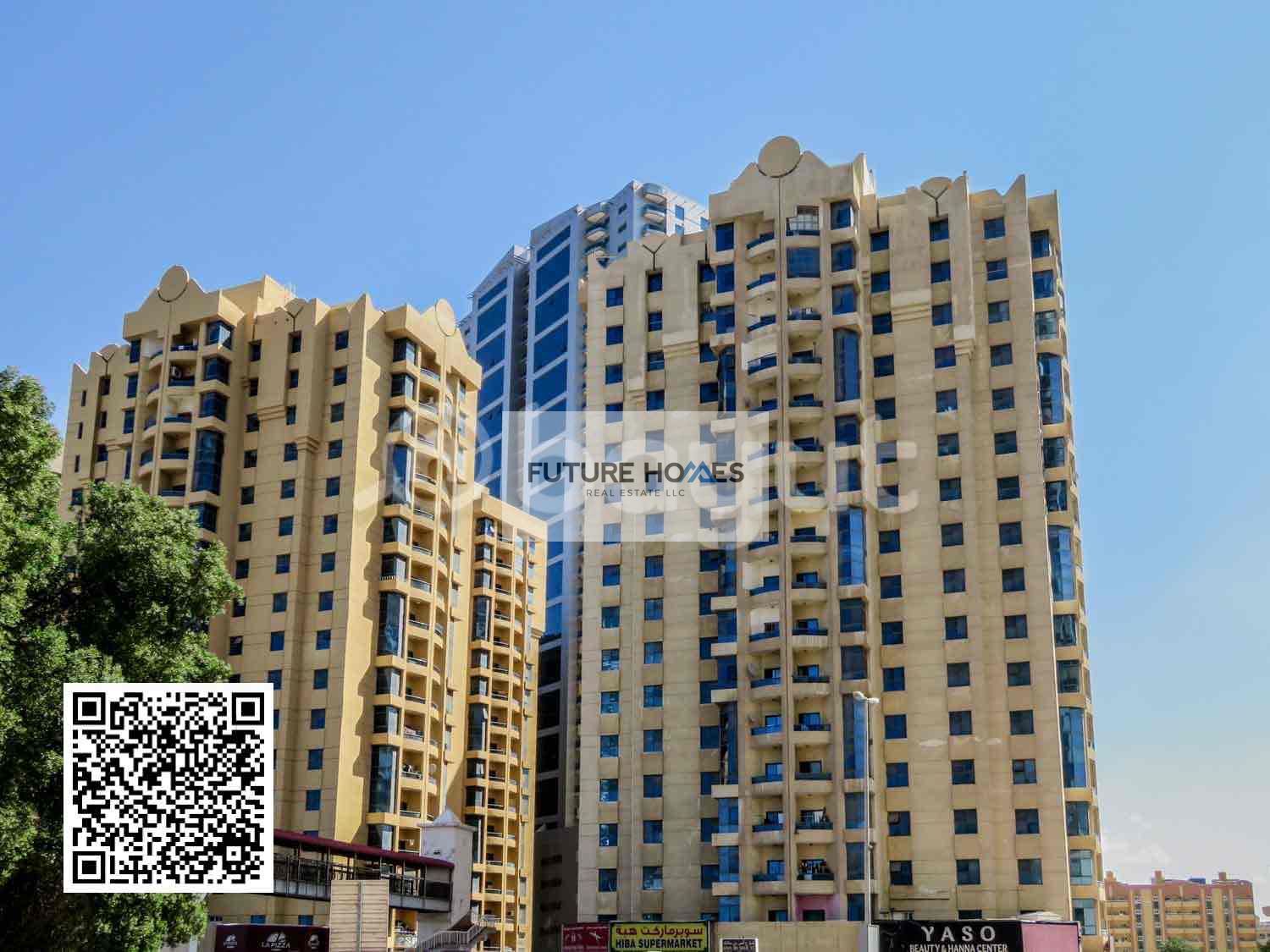 Empty Luxurious 3 BHK FOR SALE IN AL KHOR TOWER