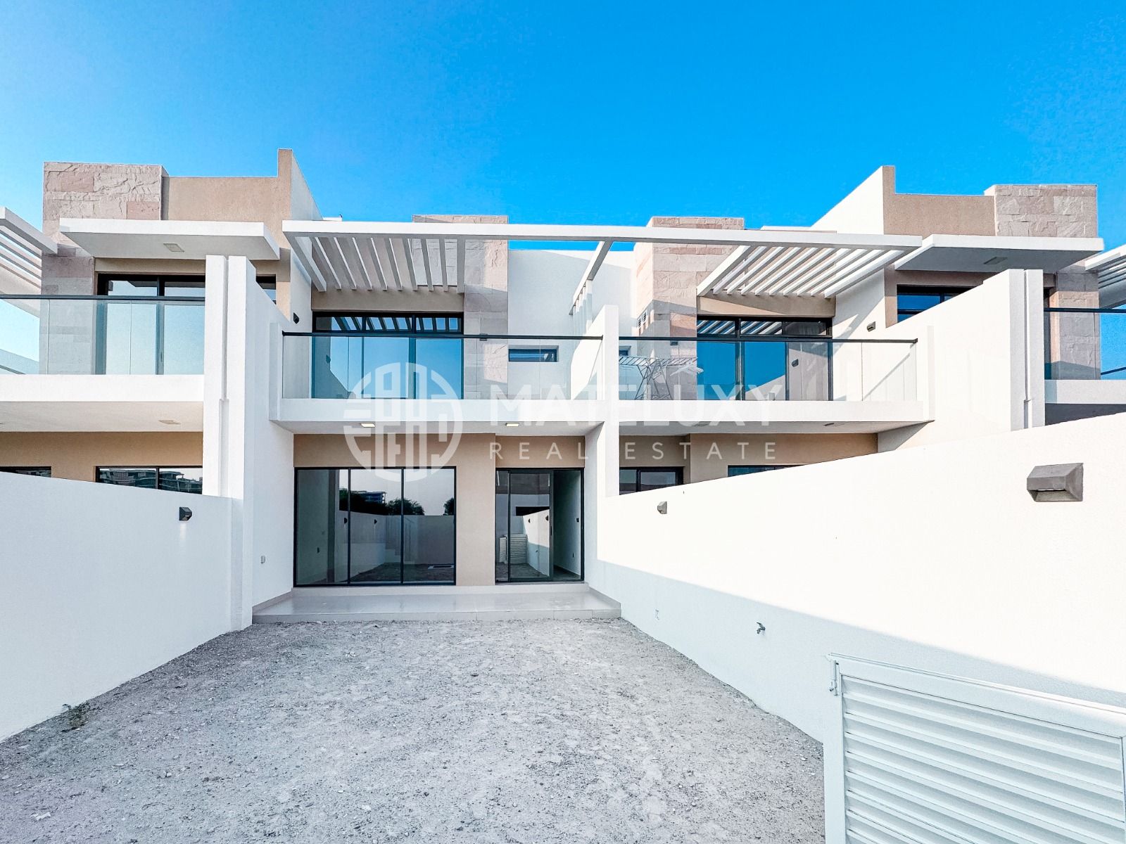 Good privacy | park view | Ready to Move In