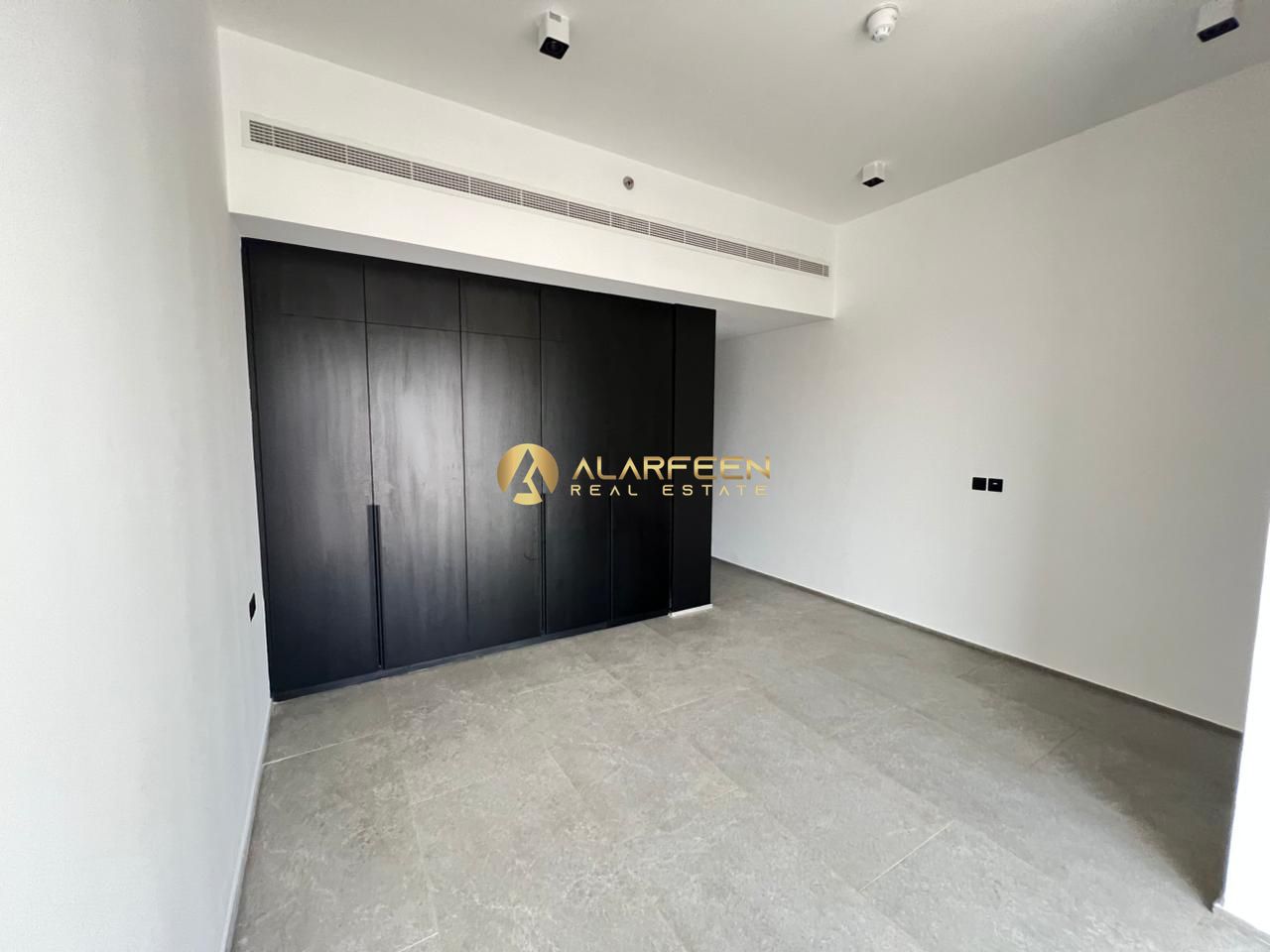 Community View | Prime Location | Spacious Unit