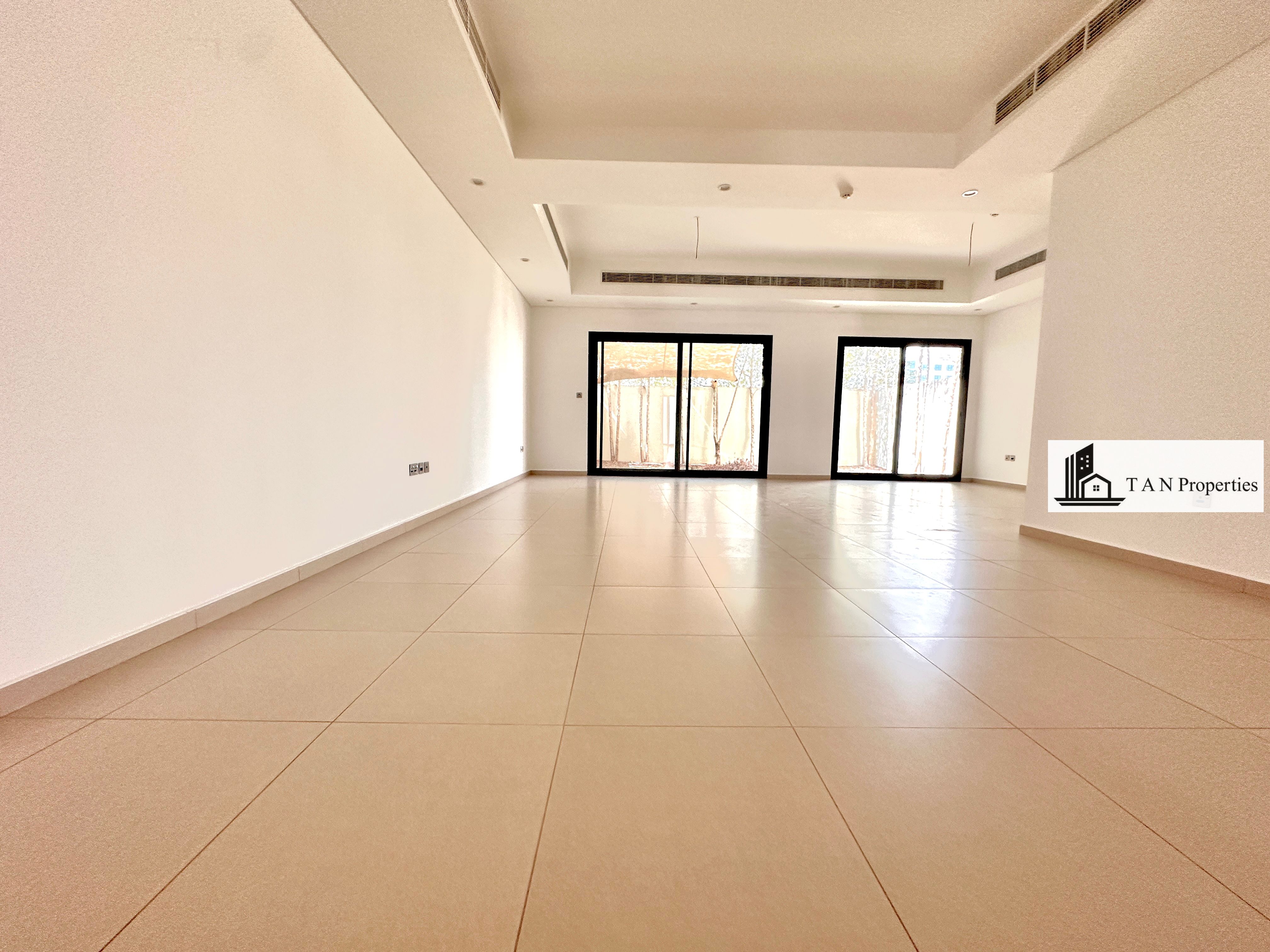 PRIME LOCATION 4BHK WITH MAIDROOM VILLA AVAILABLE AL BARSHA 1