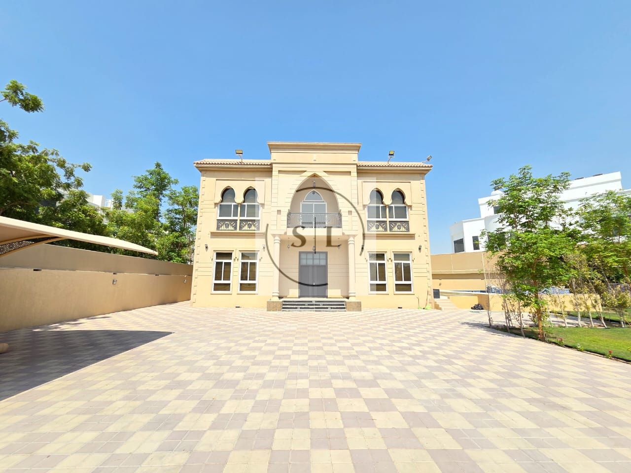 Elegant Villa | Wide Space | Ideal for Family