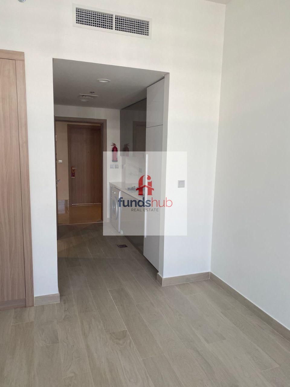 CHILLER FREE || HUGE LAYOUT|| UNFURNISHED||LAGOON VIEW|| POOL VIEW|| BRAND NEW UNIT||