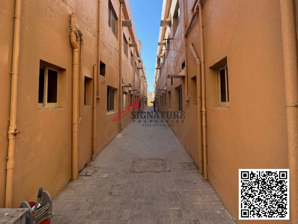 Distress Deal abour Camp 108 Rooms Available For Rent in Jurf 1