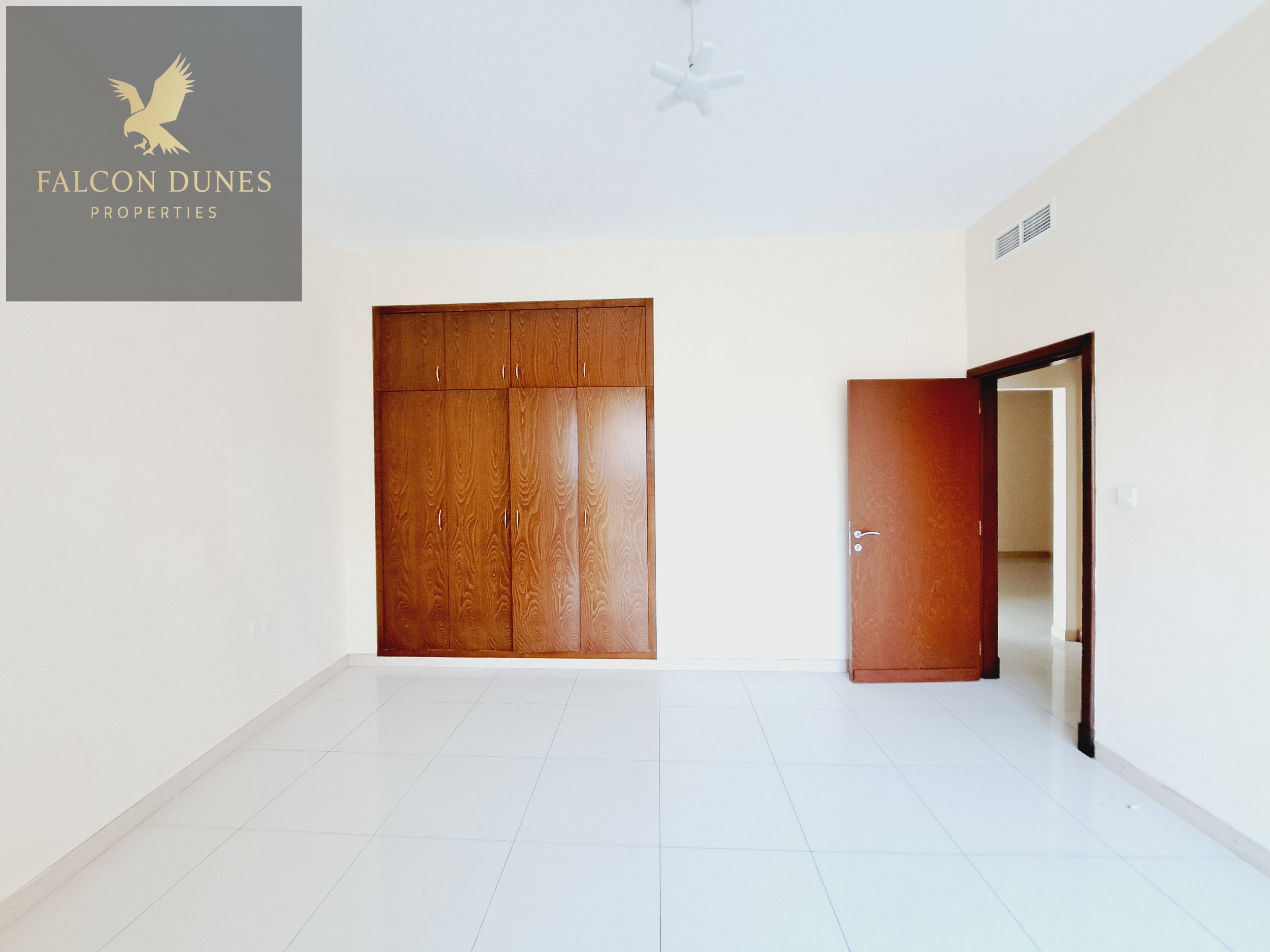 2BHK Apartment | Chiller, Parking, Gym & Pool Free | 75K