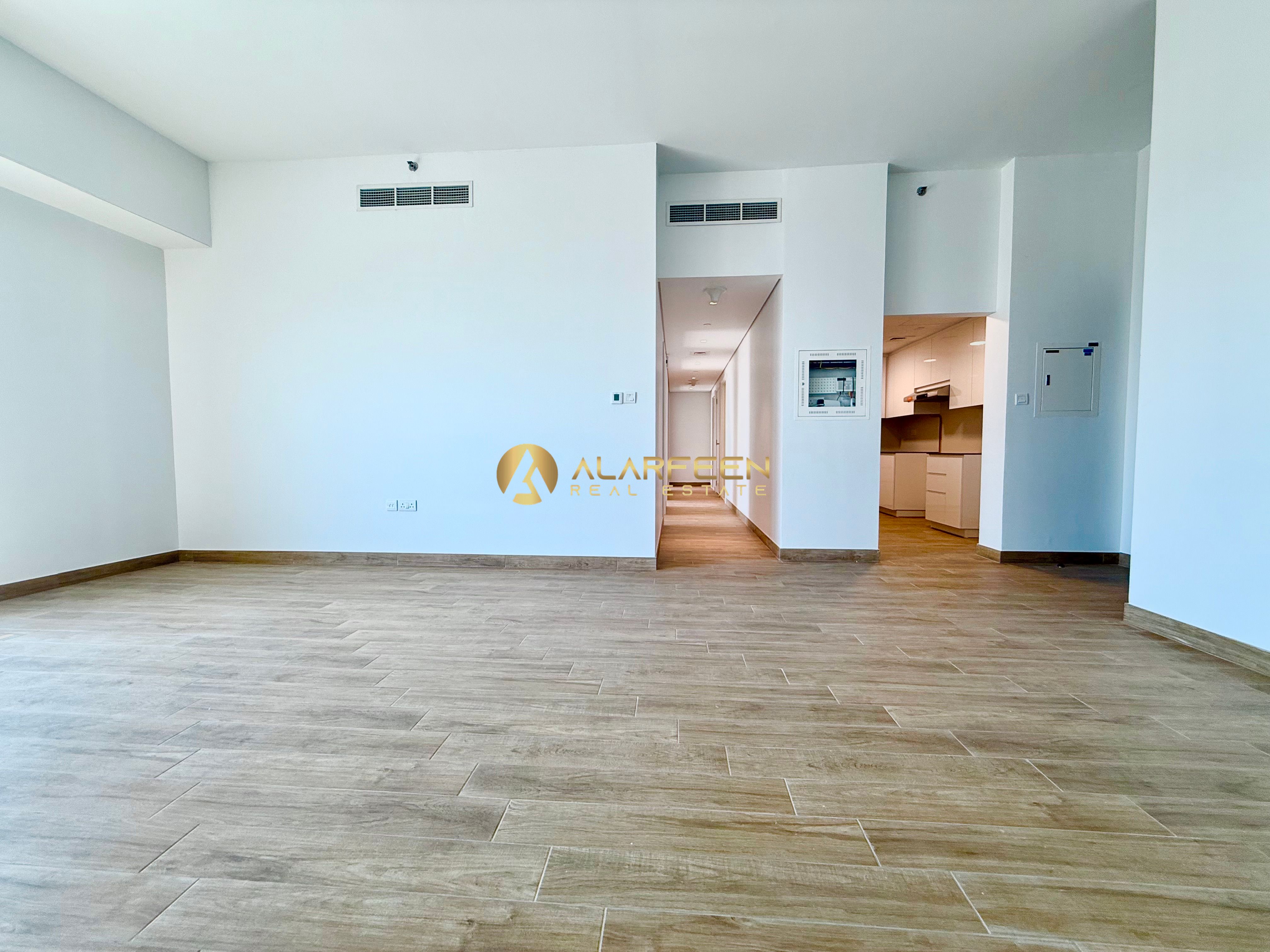 3BHK | Walking Distance to Metro | Park View