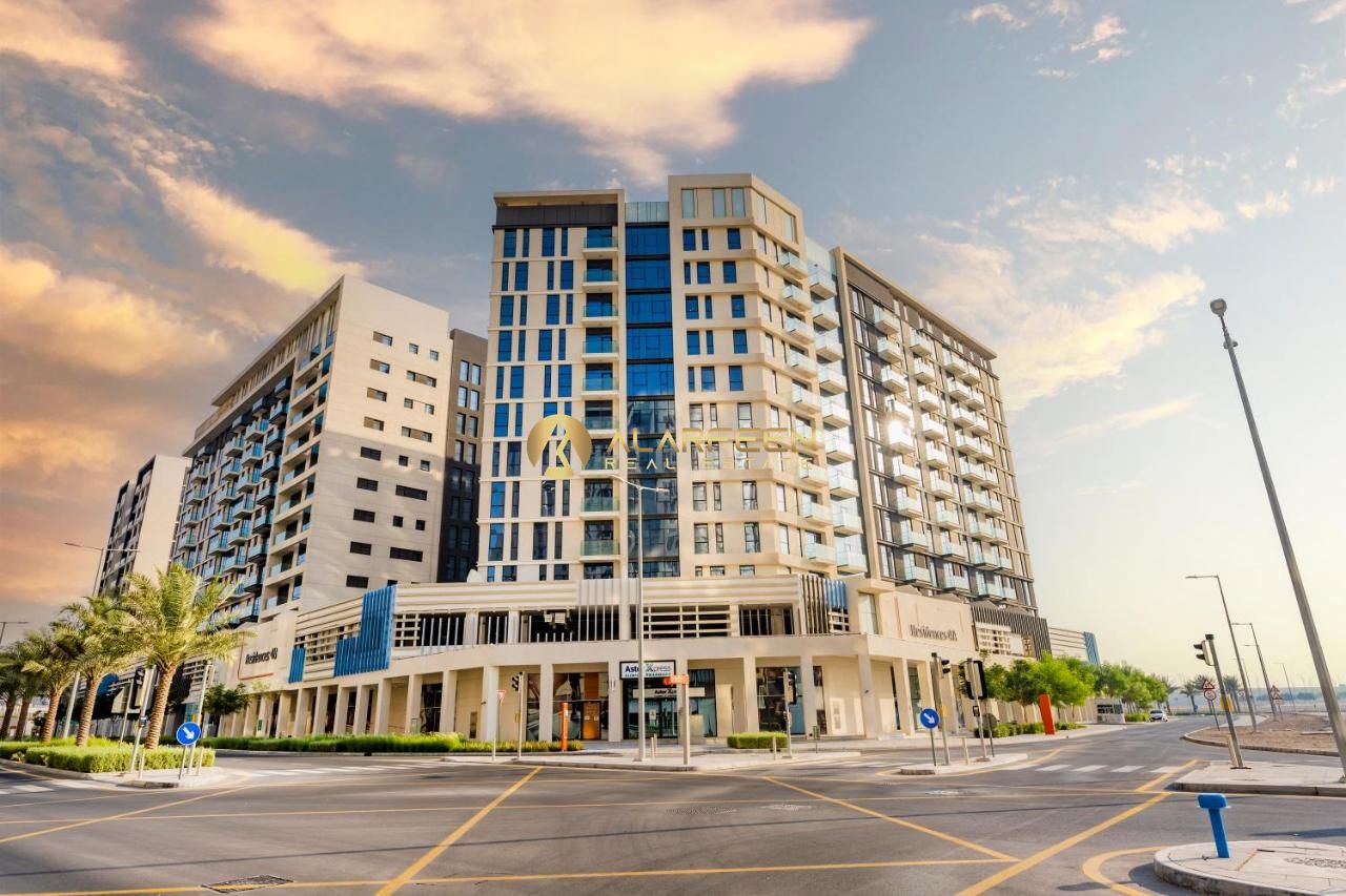 Spacious 3BHK | Park View | Family Community | Expo