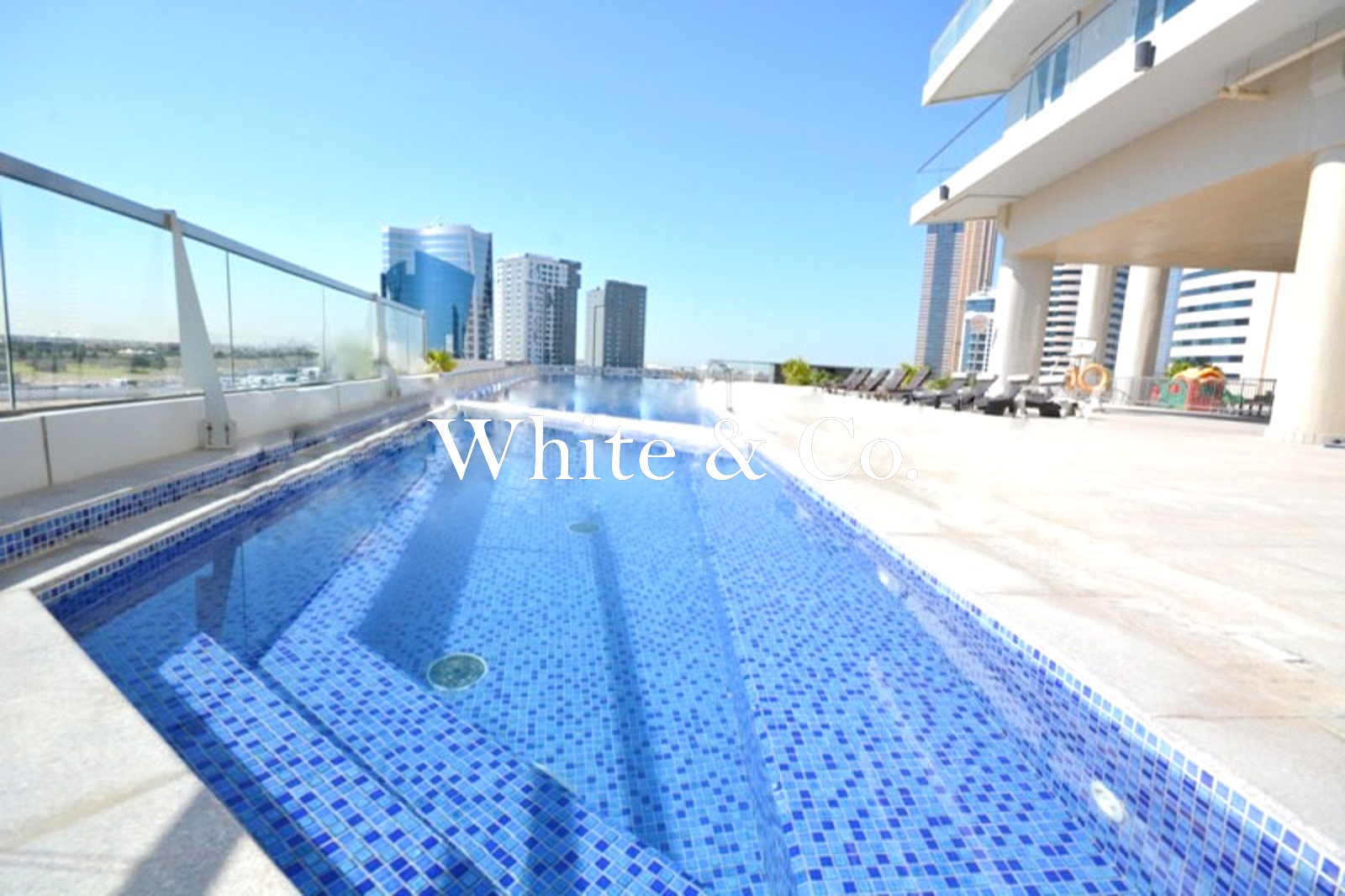 2 Bed +S+M | Convertible | All en suite