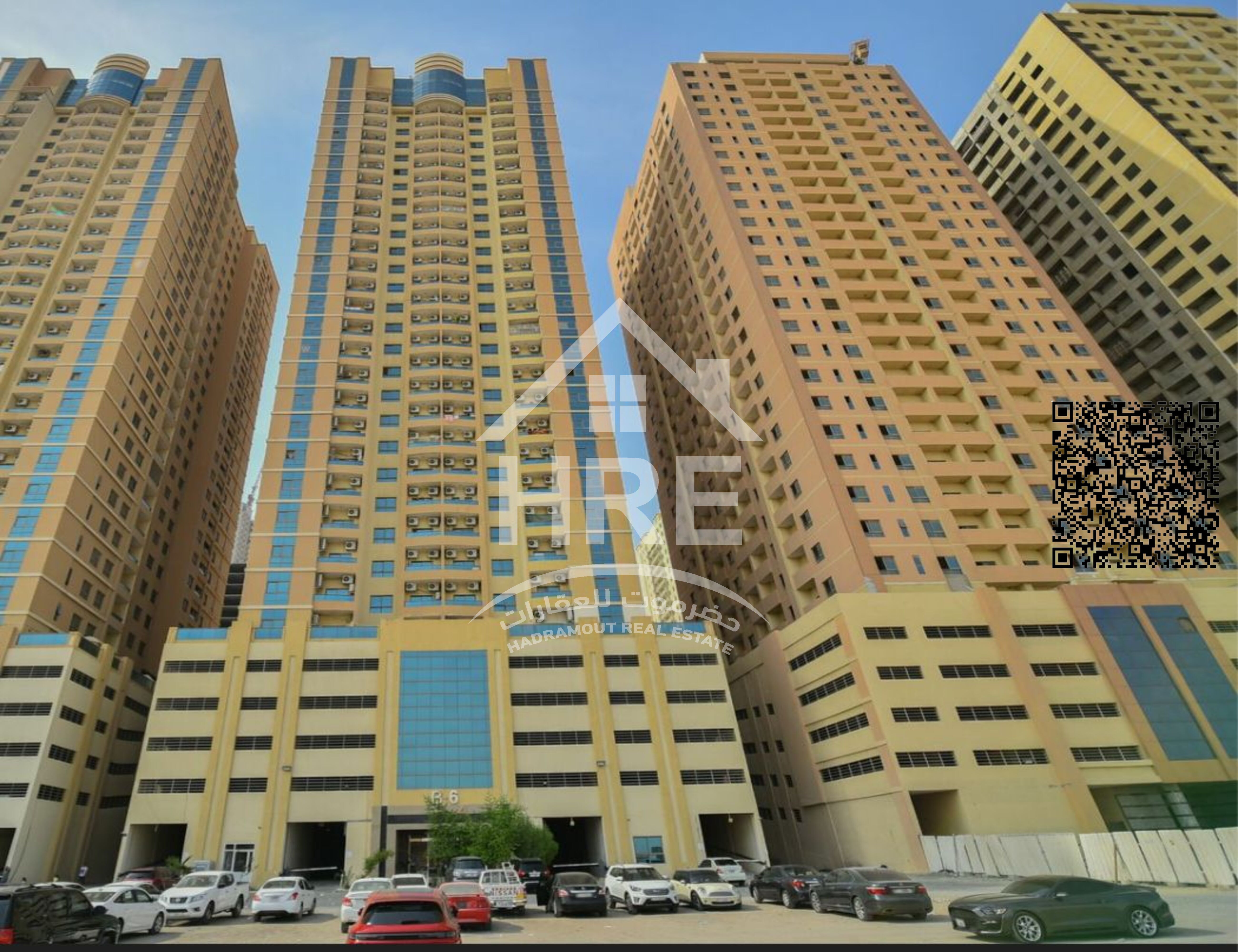 Spacious 2 bedroom 2 bath apartment of 989 sq ft with balcony and covered parking.