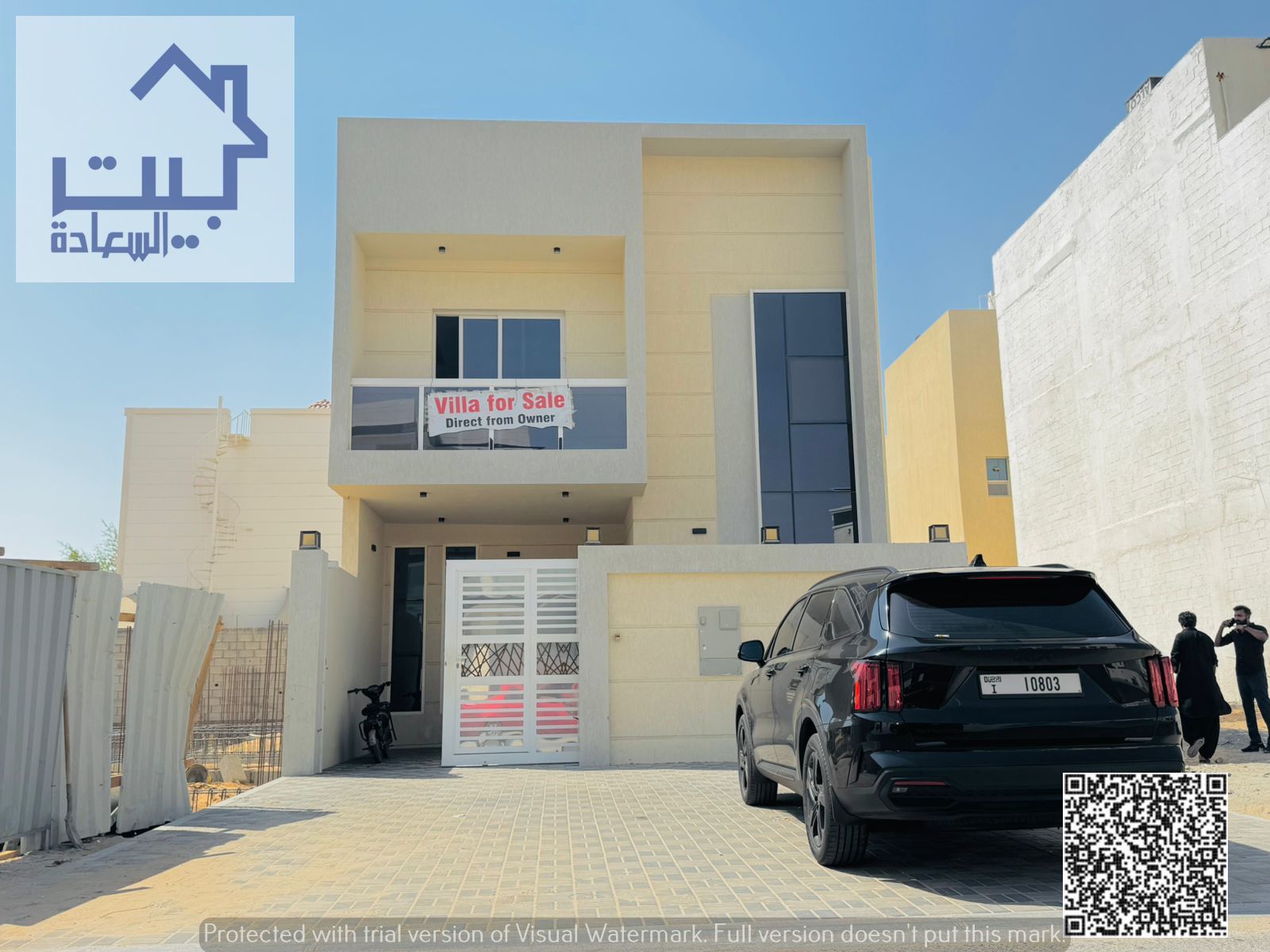 For sale: A villa at an excellent, negotiable price with a large courtyard. Freehold for all nationalities for life, with easy bank financing