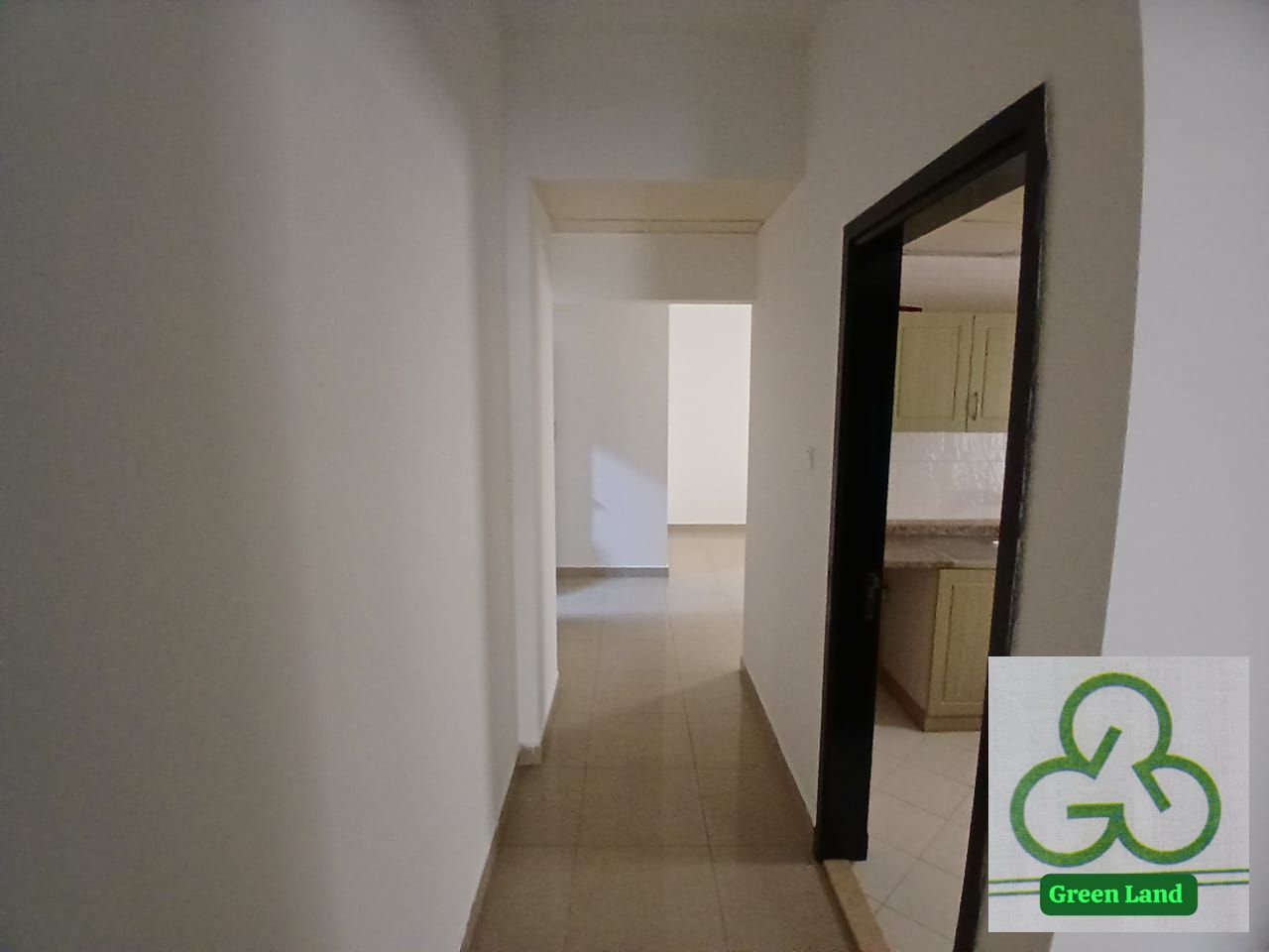 Hot Offer 1 BHK Only For Family // With Split Ac // Central Gas // Only 27 K