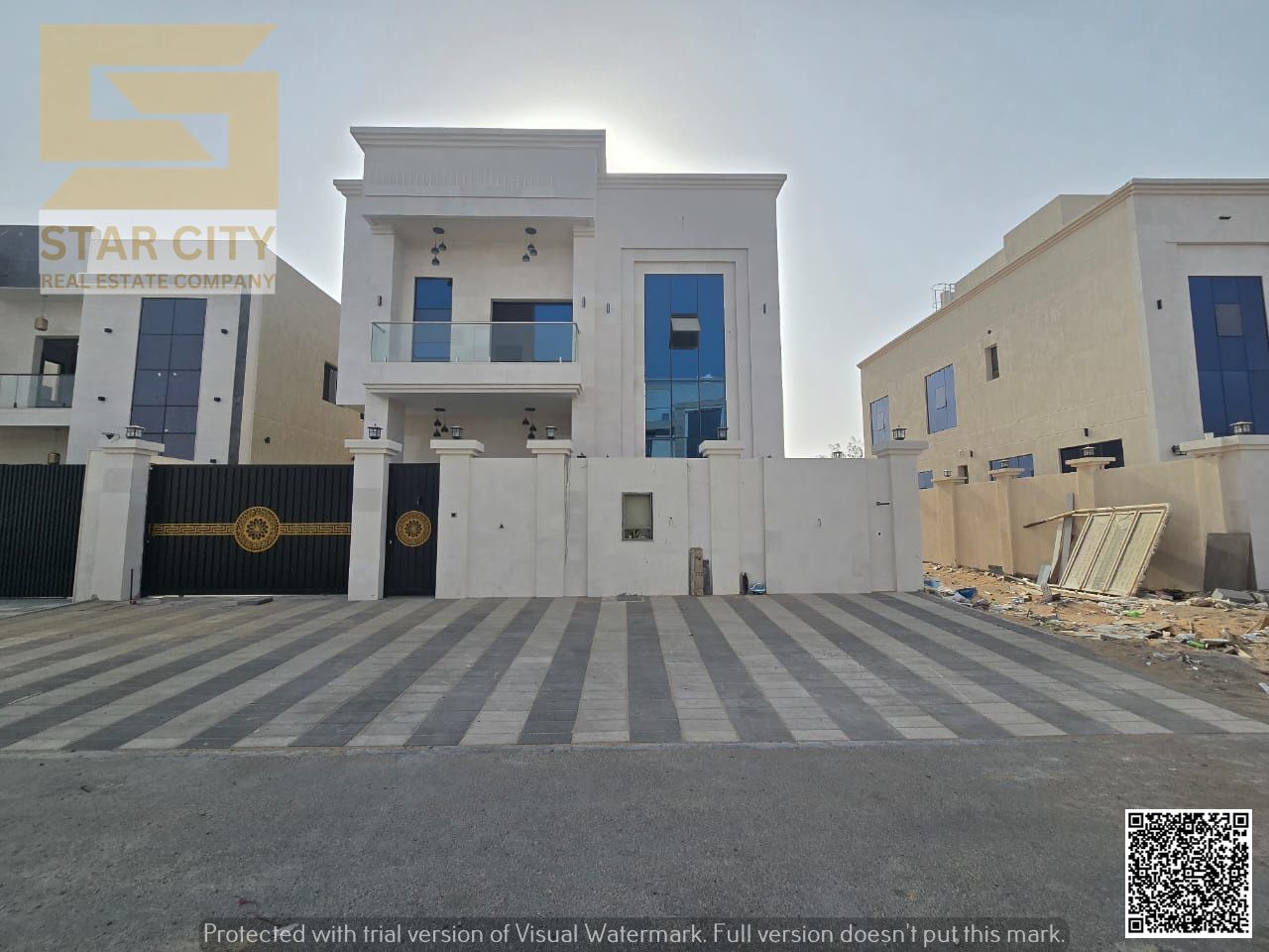 For sale: A modern villa, including registration fees, air conditioning, electricity and water, directly next to the mosque, with very luxurious finis
