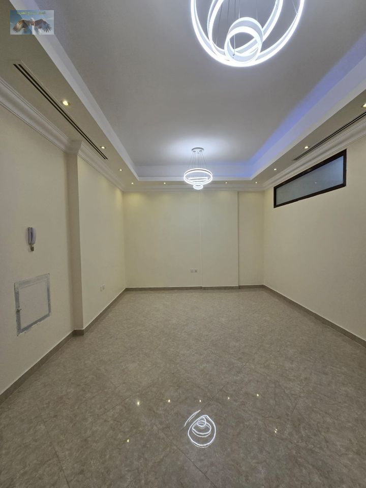 Apartment for rent in Ajman, 3 bedrooms, 3 bathrooms, modern finishing, in Rawda 3, prime location. Combining tranquility and easy accesstoallservices