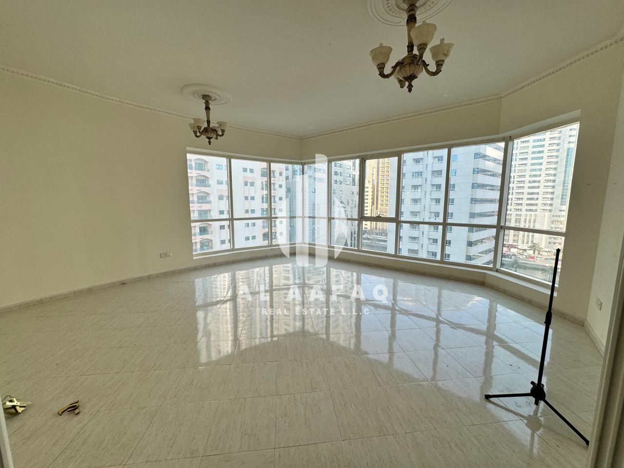 Air conditioning Free 2BR | Master bedroom| Free Amenities