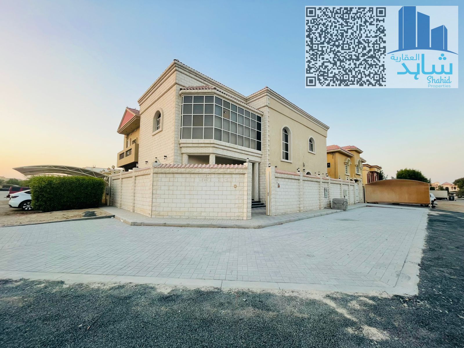 “Spacious 5-Bedroom Corner Villa for Rent in Mowaihat – Prime Location”