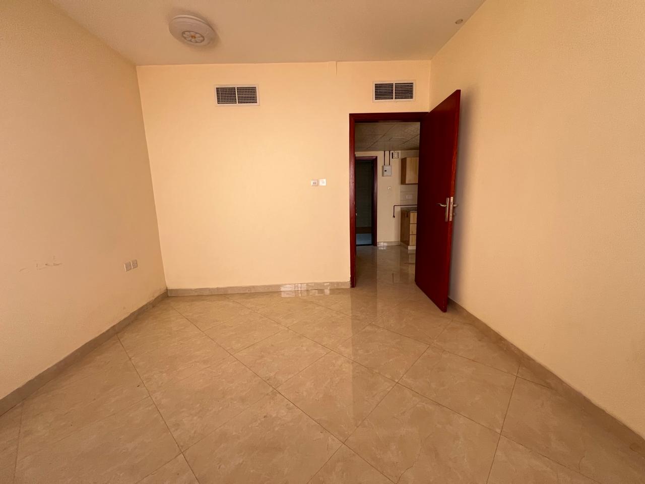 New muwaileh area 1bhk just in 31k 1washroom only for family