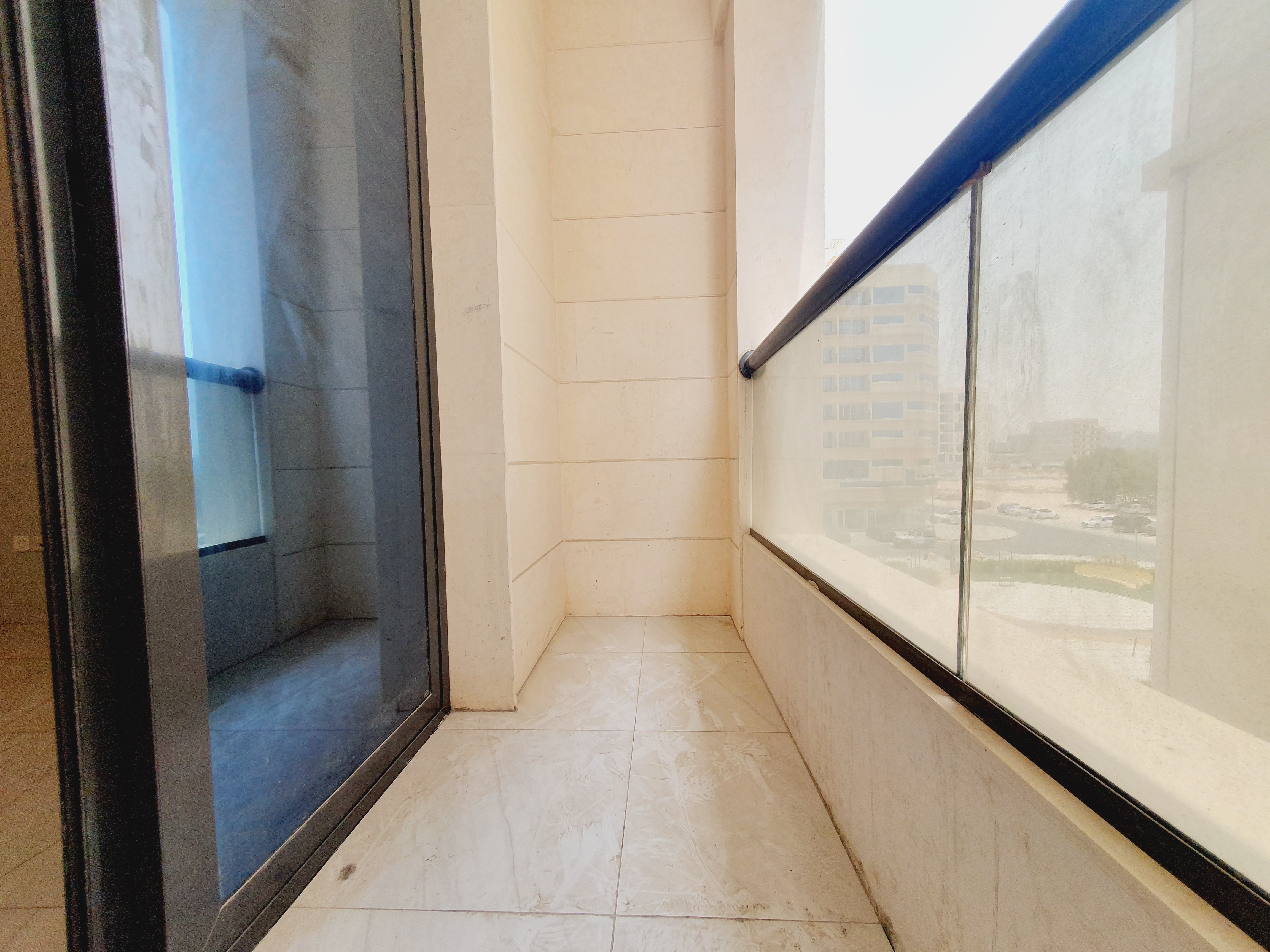 Like brand new 1bhk with balcony and 2 washroom in aljada price 39k