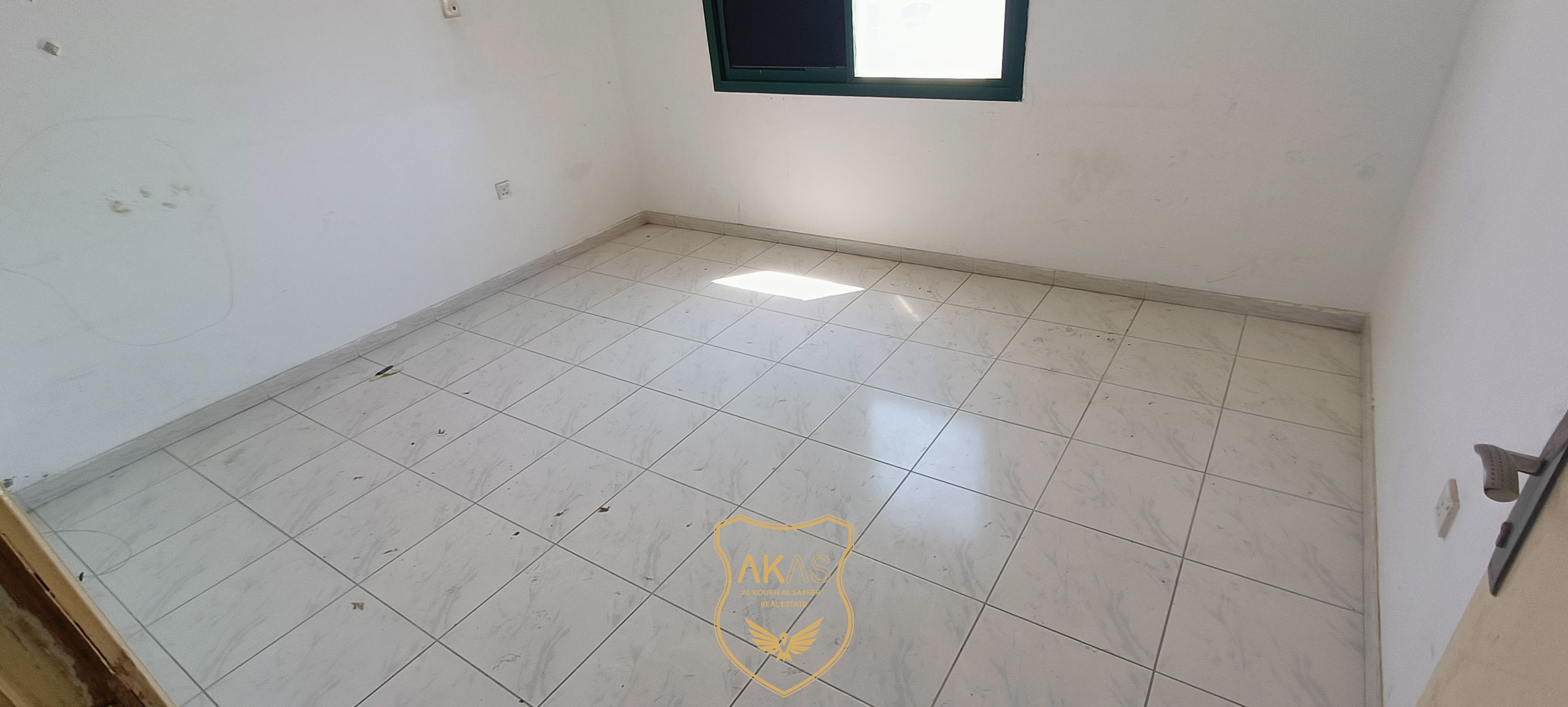Spacious 2BHK Apartment Available for Family