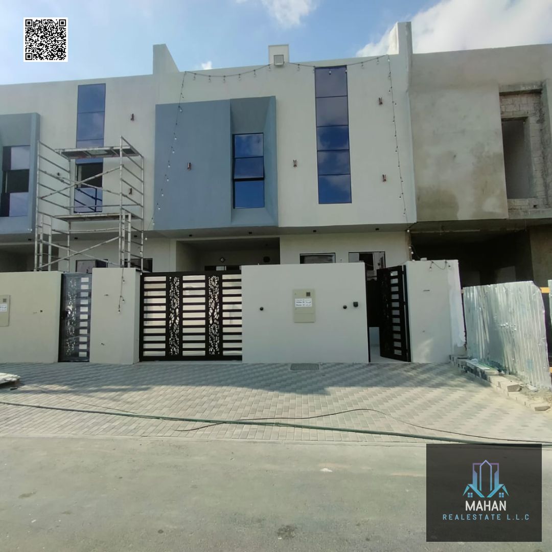 Specious 4 Bedroom Hall Majlis townhomes Available For sale in Ajman Al yasmeen