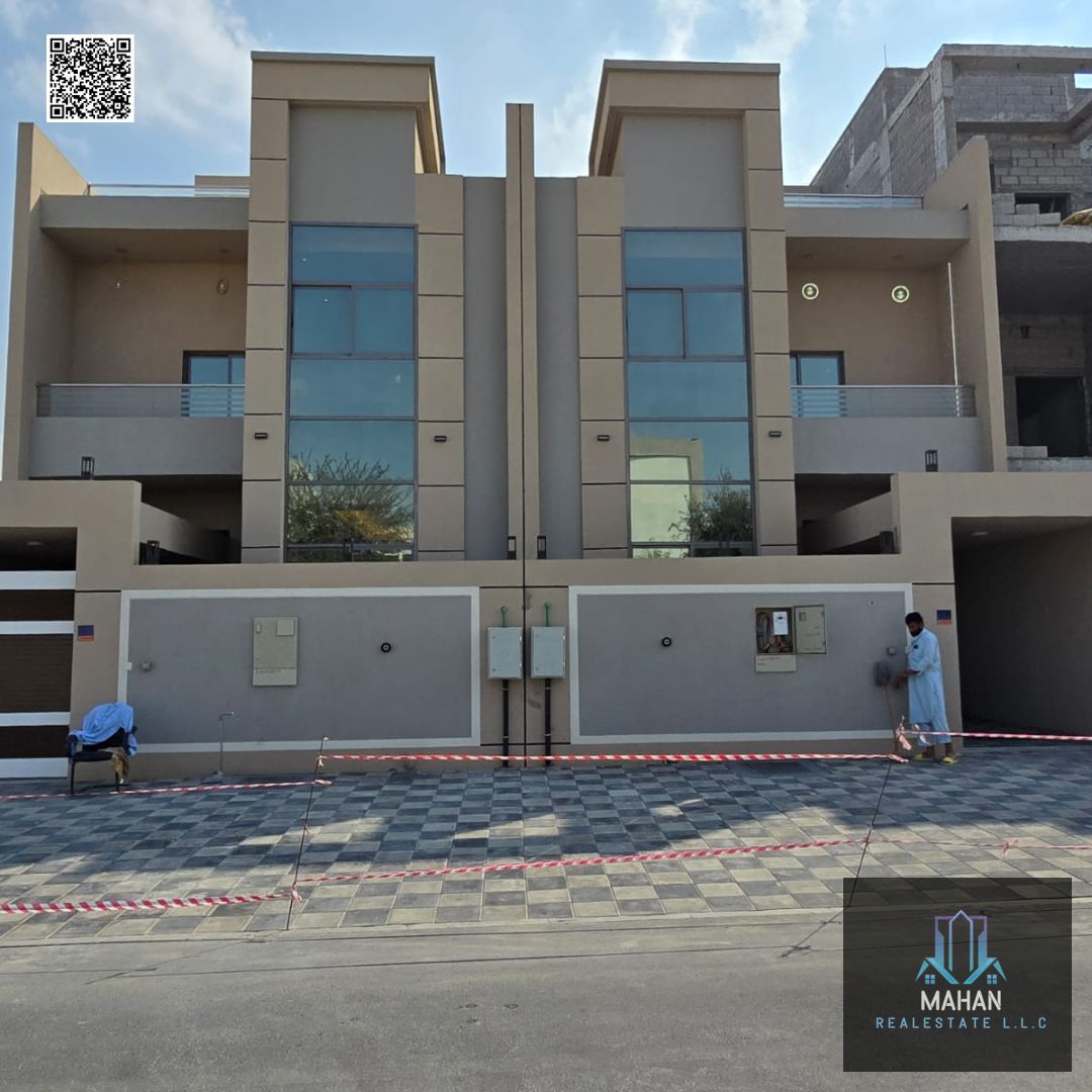 For sale in Ajman, Al Tallah area, behind Habitat School 3-storey townhouse, super deluxe finishing, including electricity, water and air conditioner