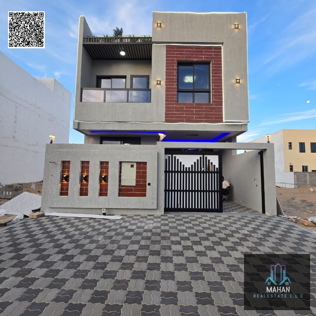 Fur Sal En Zahia I see Toh Flores and Id A Rof Kh Master Bedrooms, A Hall, A Setting Room, A Kitchen at A Courtyard Personal Facility 1,320,000