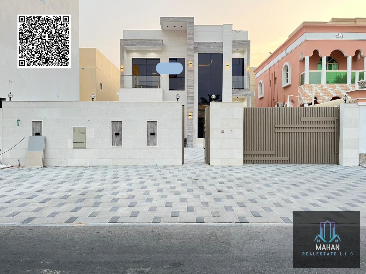 5 bedroom villa majlis hall with swimming pool modern design villa