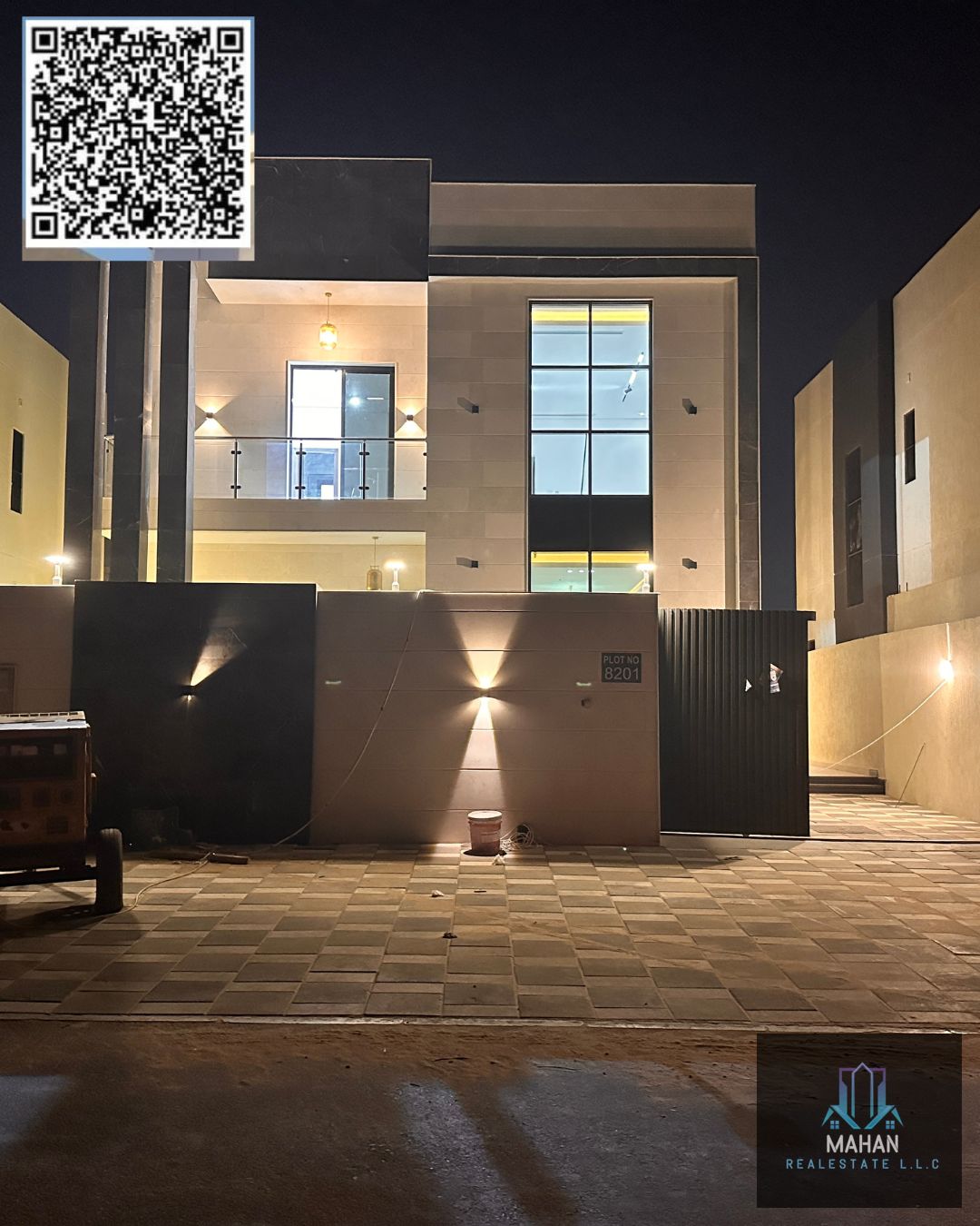 4 bedroom villa majlis hall land area 3014 square feet bulit 2700 square feet