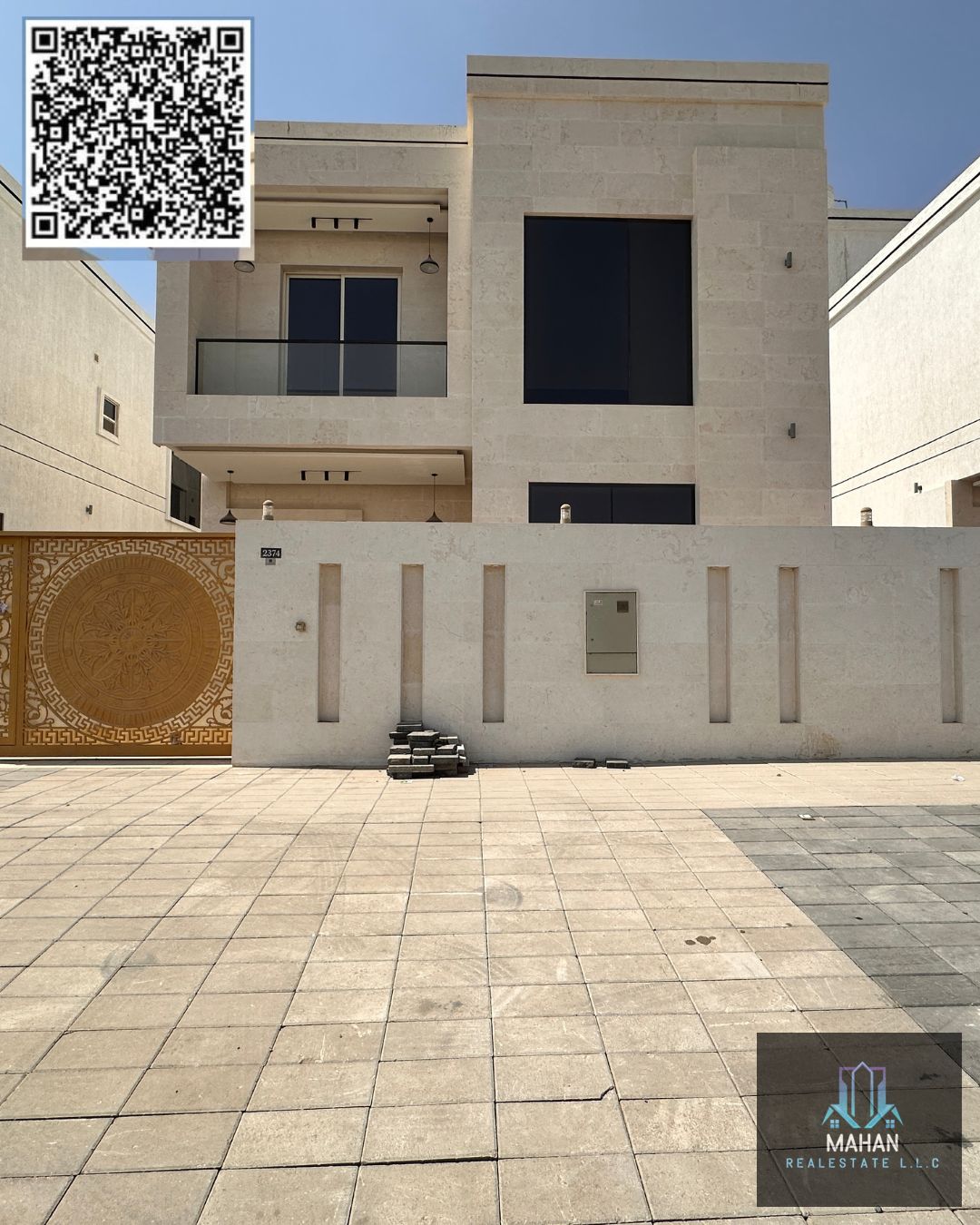 5 bedroom villa majlis hall land 3014 square top roof commercial and residential villa