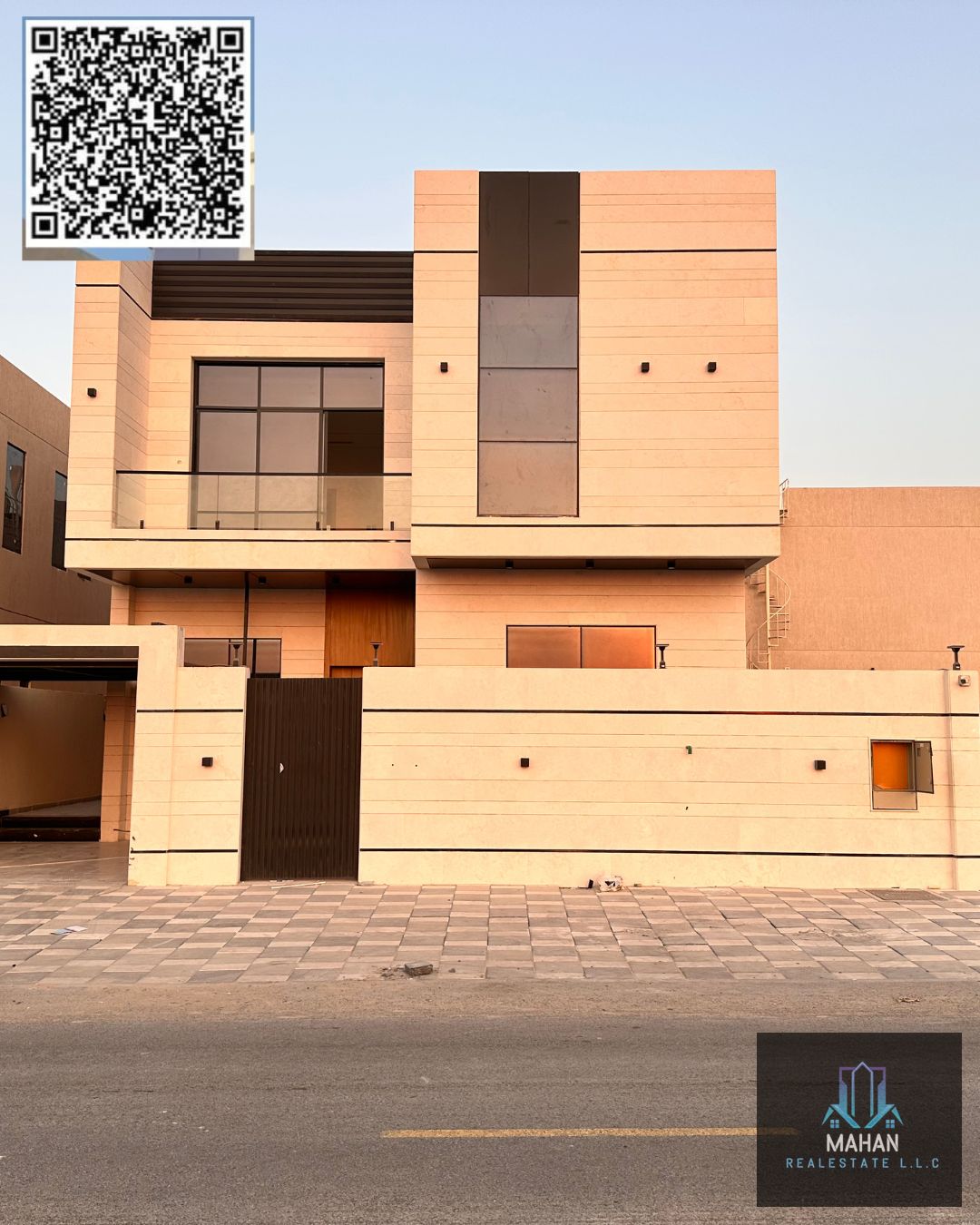 5 bedroom villa majlis hall land 3014 square feet build up area 3400 square feet