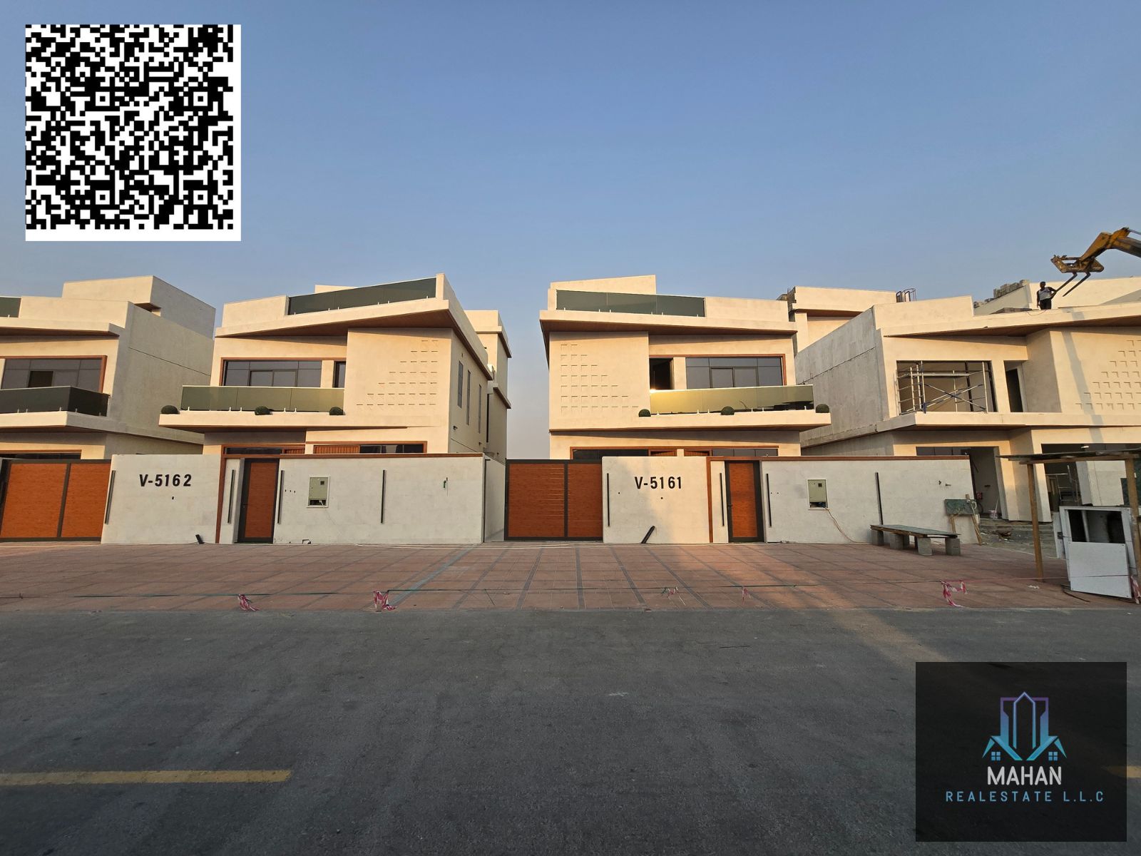 5 bedroom villa majles hall with roof