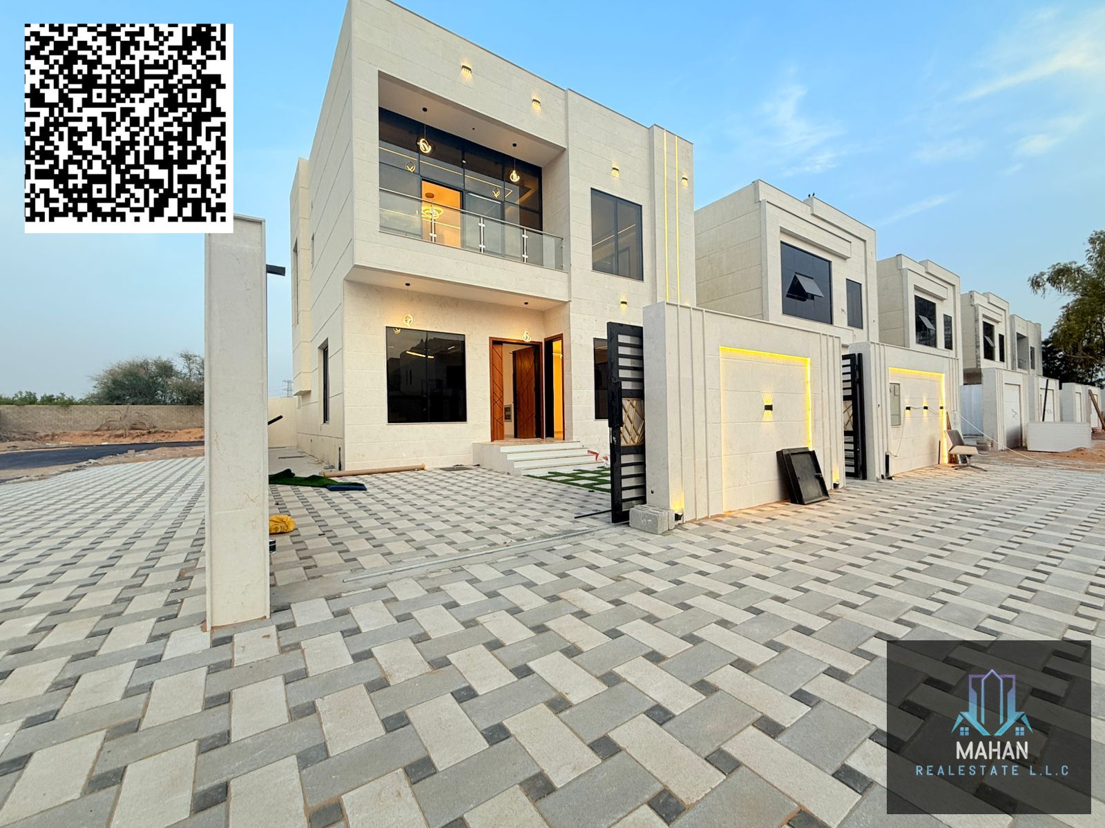Modern villa 4 bedroom 2 hall majlus