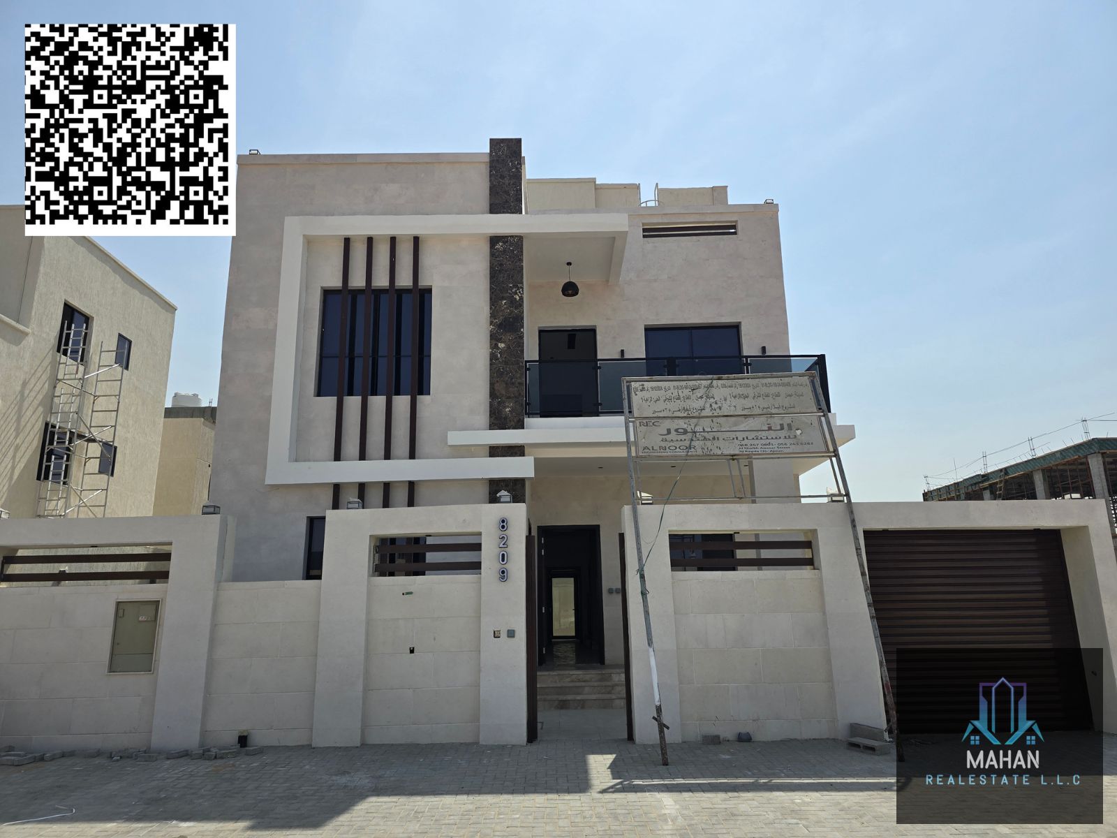 Modern villa 6 bedroom villa good location