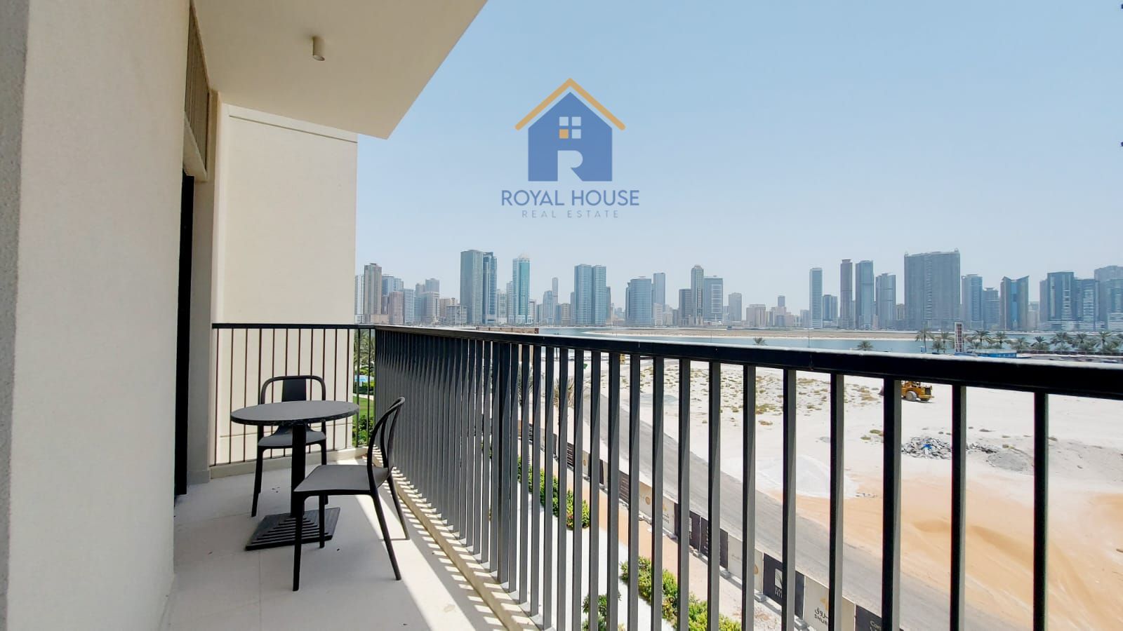 For sale, one-bedroom apartment in Maryam Island