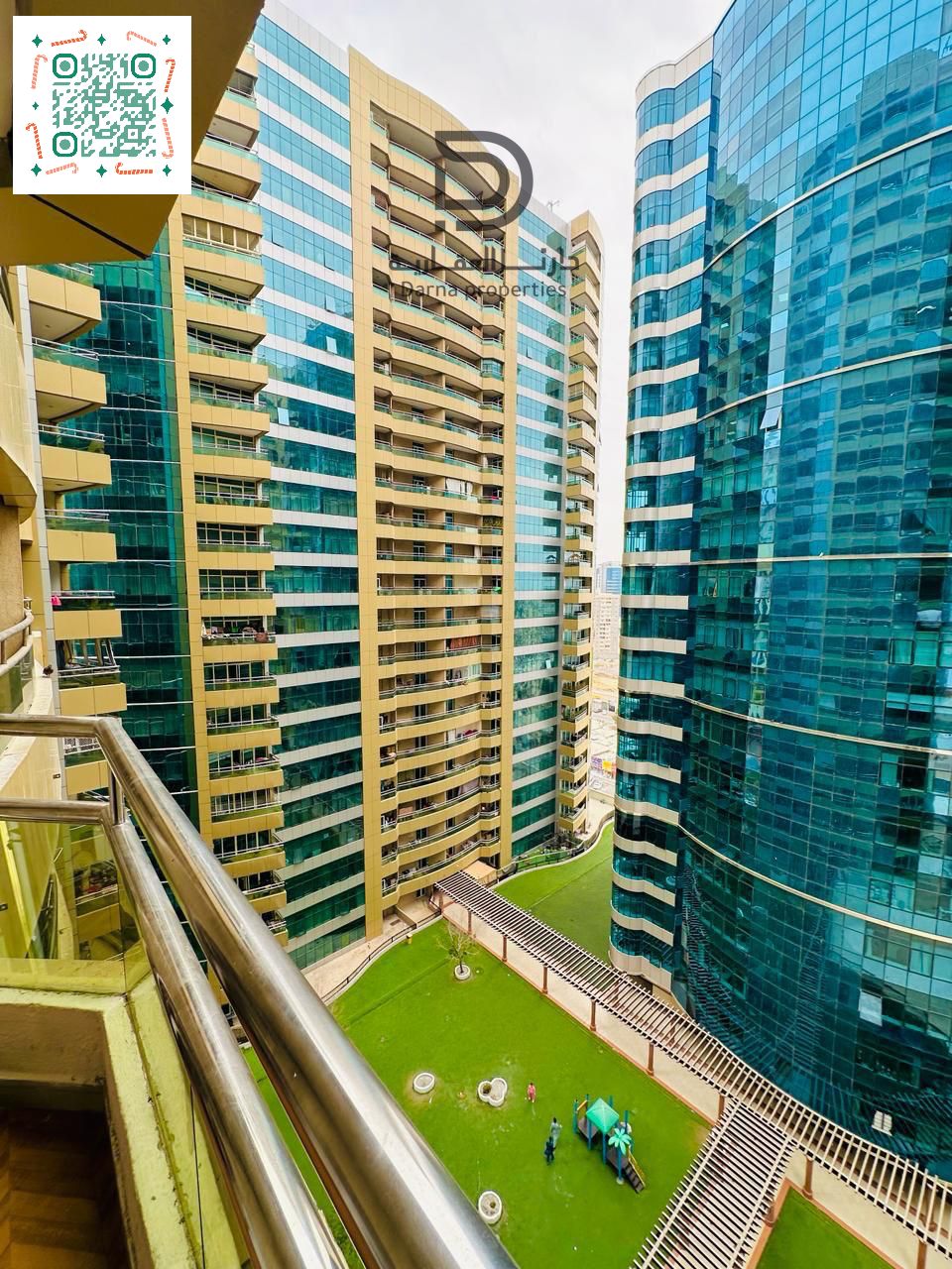 Golden Opportunity Fully luxury Furniture 1BHK in Horizon Towers