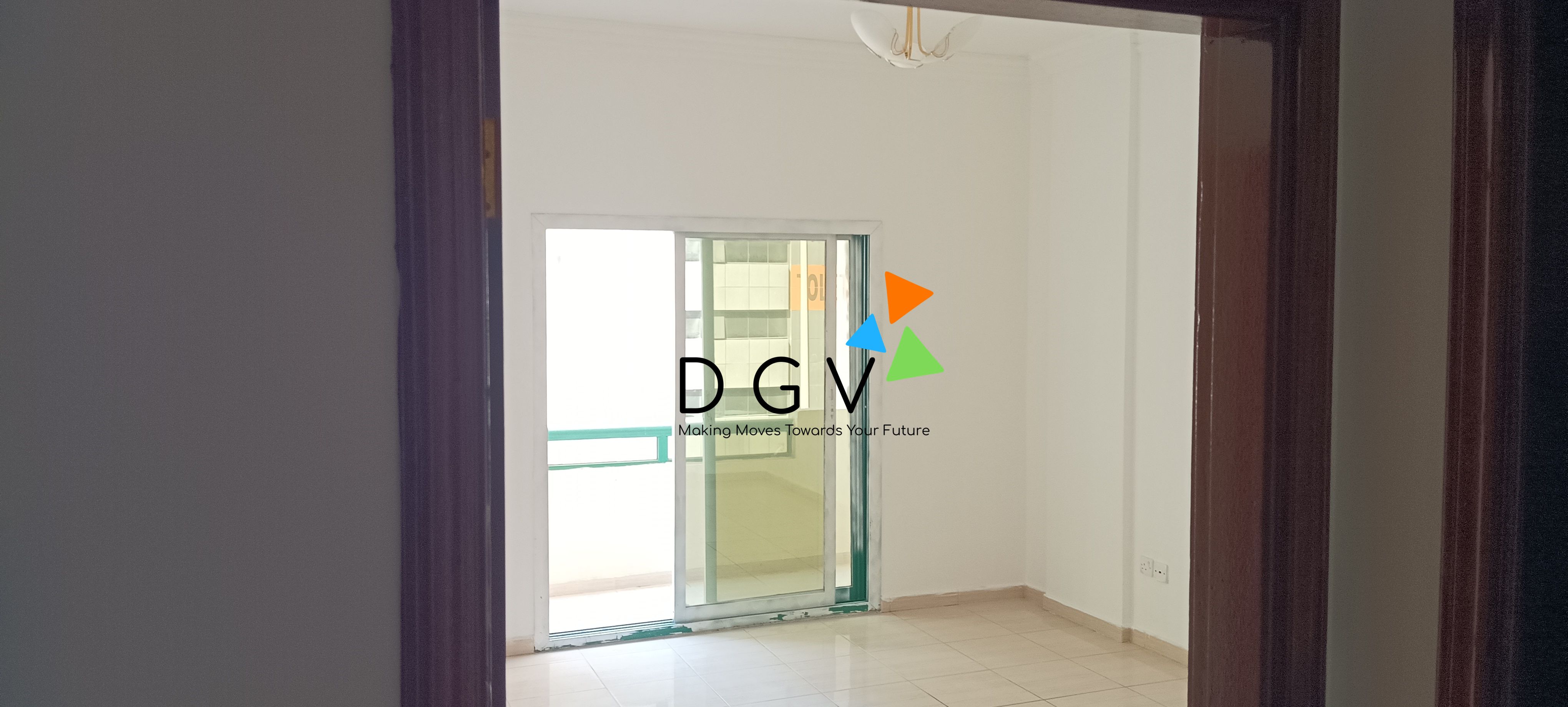 SPACIOUS 2-BR APARTMENT | READY TO MOVE | PRIME LOCATION |