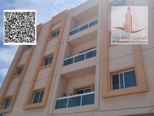 Apartment for annual rent in Rawda 3 area, contains two rooms and a hall, a very distinguished location