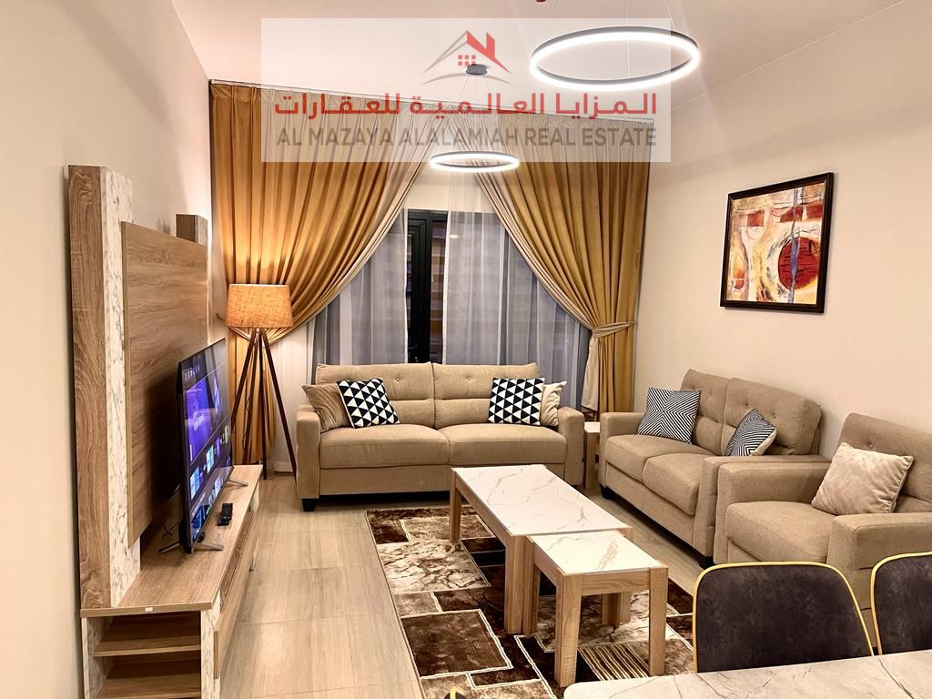 Monthly - Two rooms and a hall - Al Taawun - Deluxe furniture - With internet -3 bathrooms