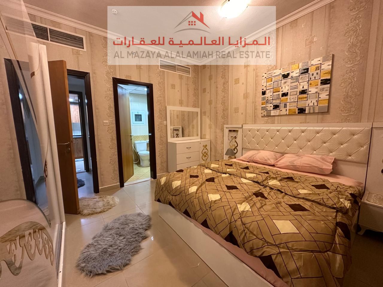 Monthly - Room and hall - Al Qasba - Deluxe - including internet and parking.