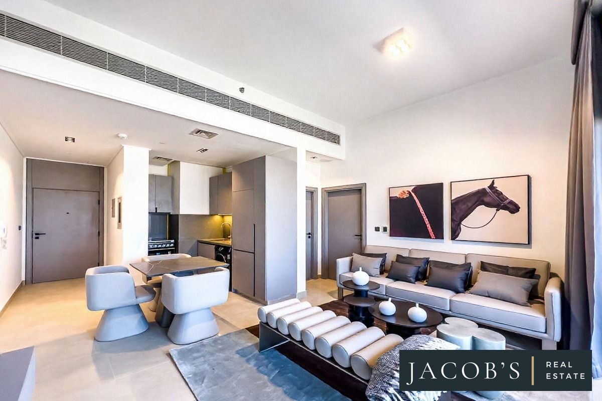 Spacious layout I Furnished I High Floor