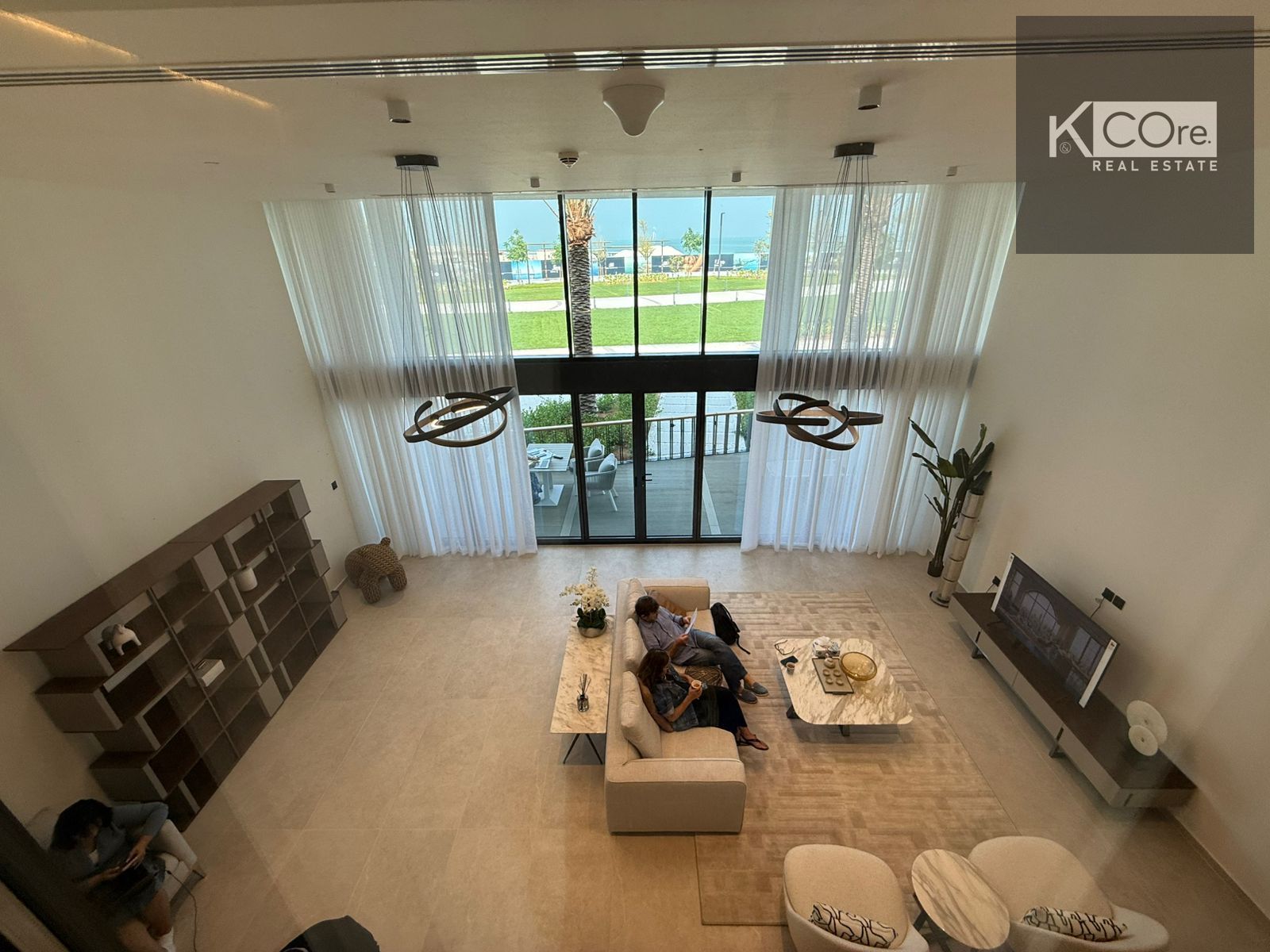 READY 3BR BEACH HOUSE / DUPLEX DIRECT ON THE OCEAN