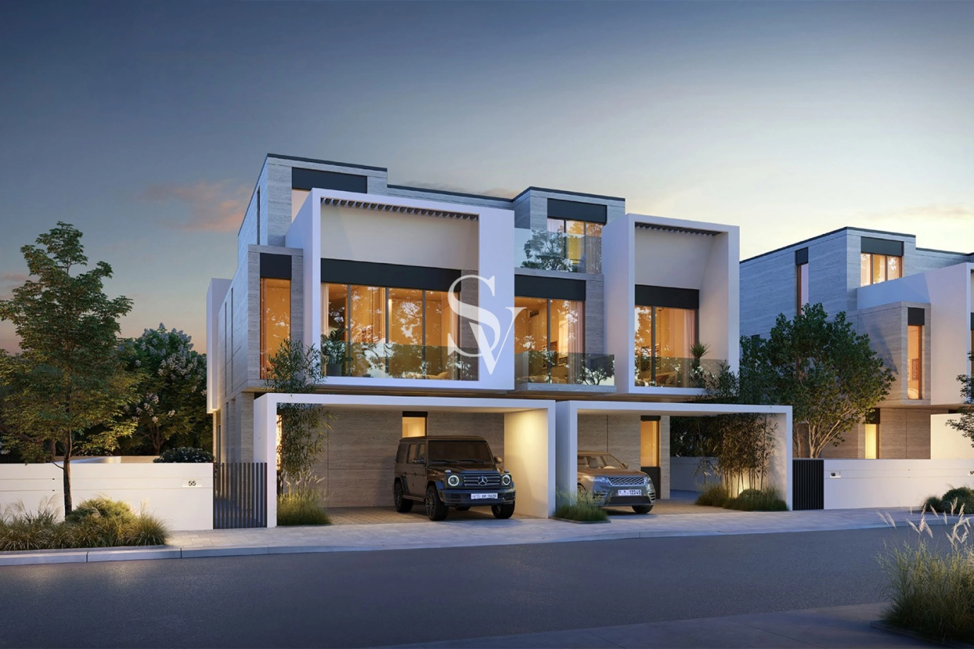 Luxury Living| Golf Community| Prime Location