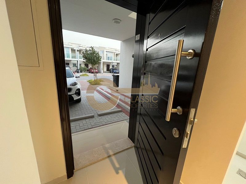 Spacious Townhouse | Private Garden and Terrace