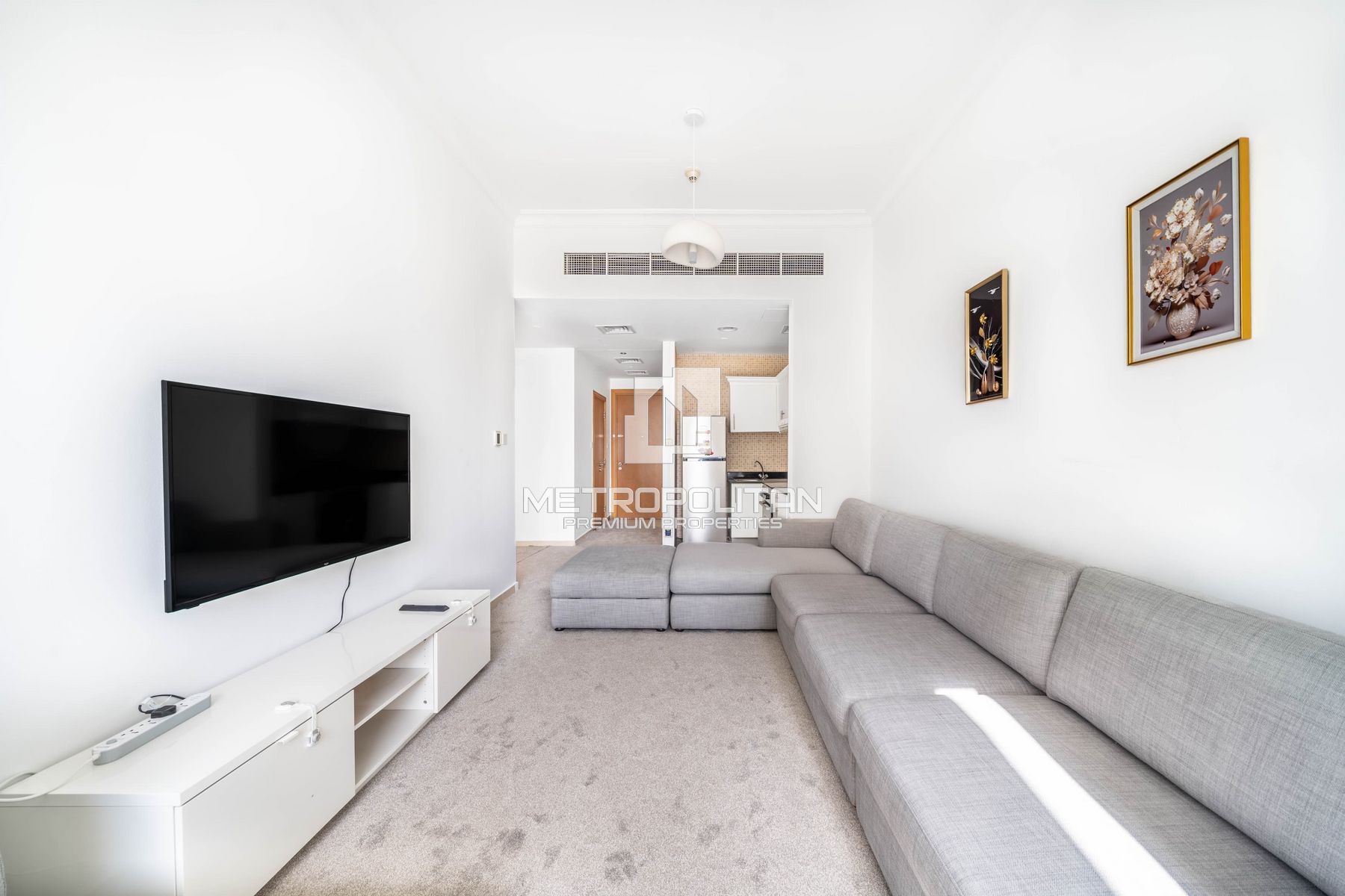 Vacant Unit | Canal View | Furnished and Upgraded