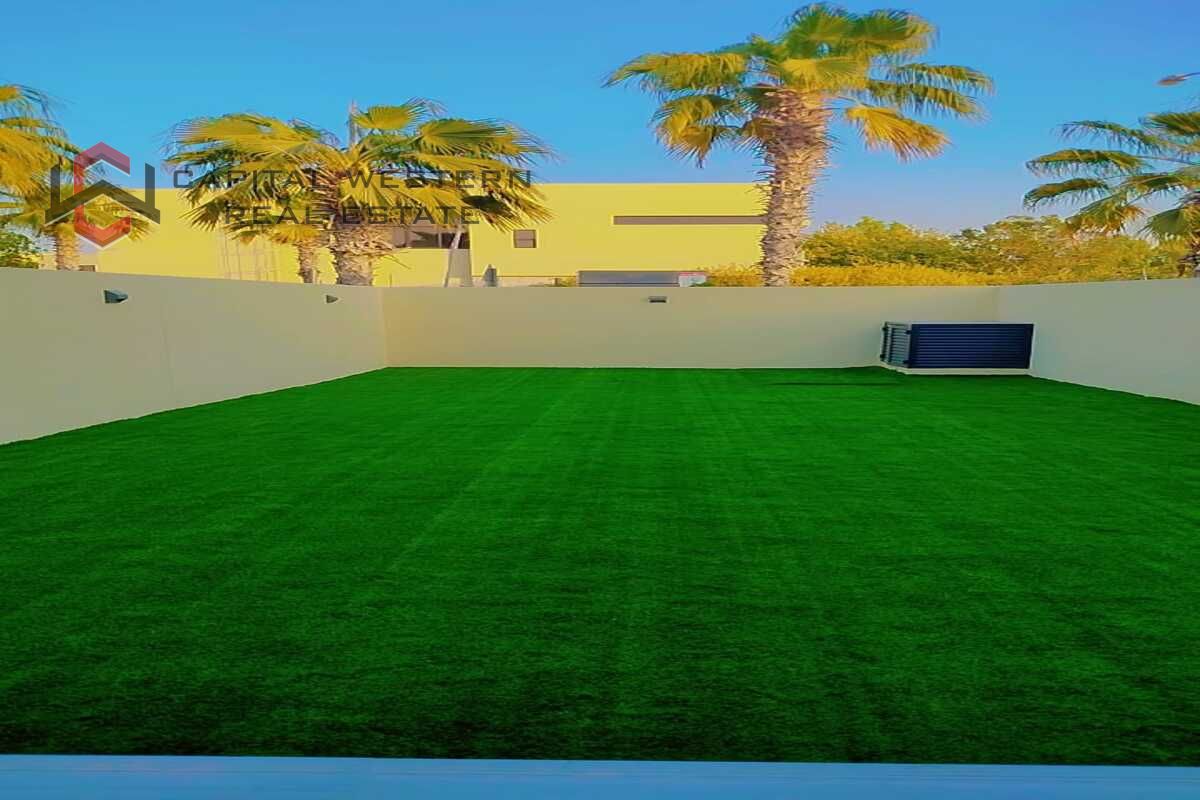 Spacious 4 BR Townhouse in Damac Hills | Vacant
